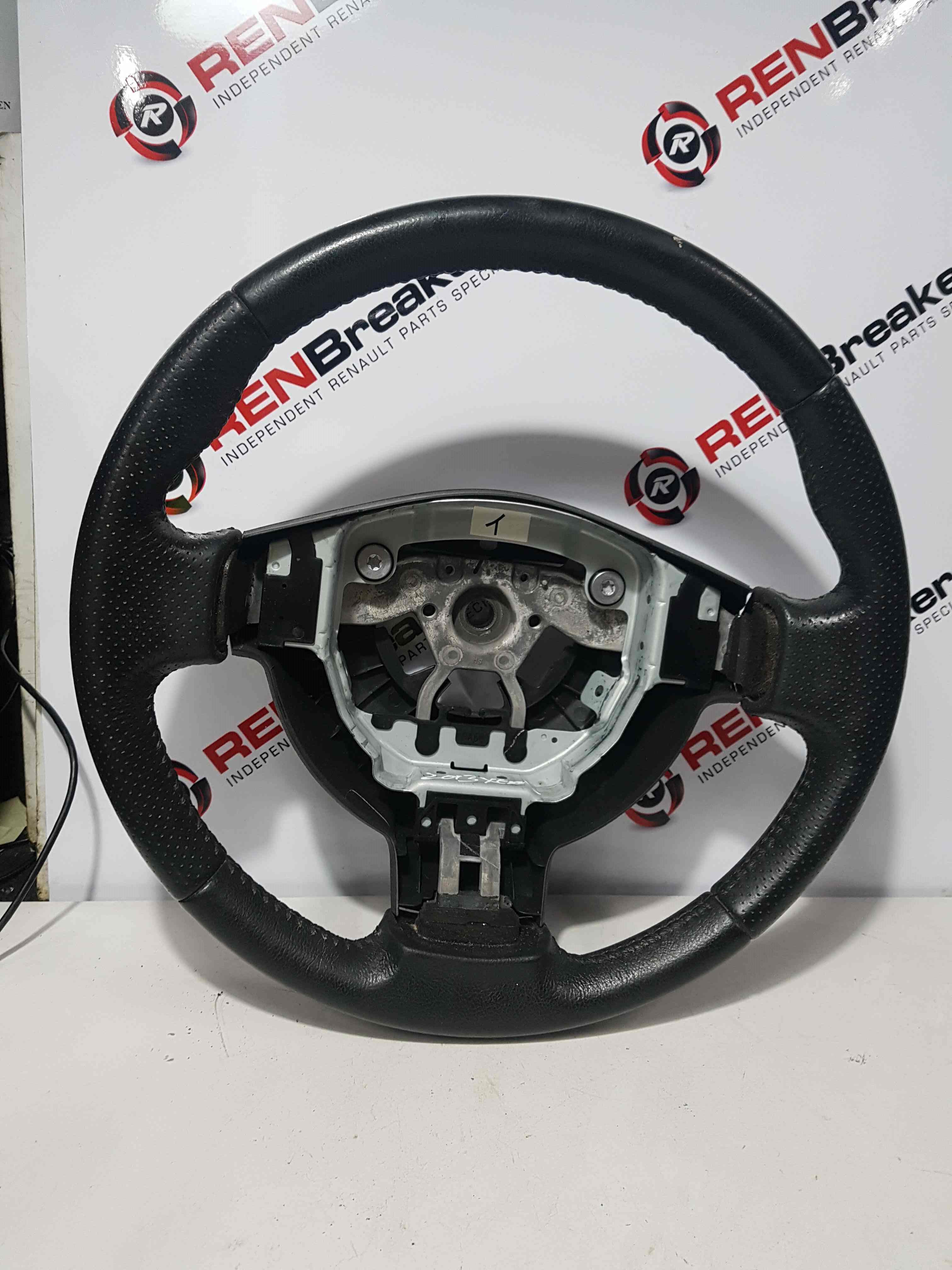 Thumb 7 Nissan X-Trail Tekna T31 2011-2014 OSF Drivers Steering Wheel  2Y30B20384