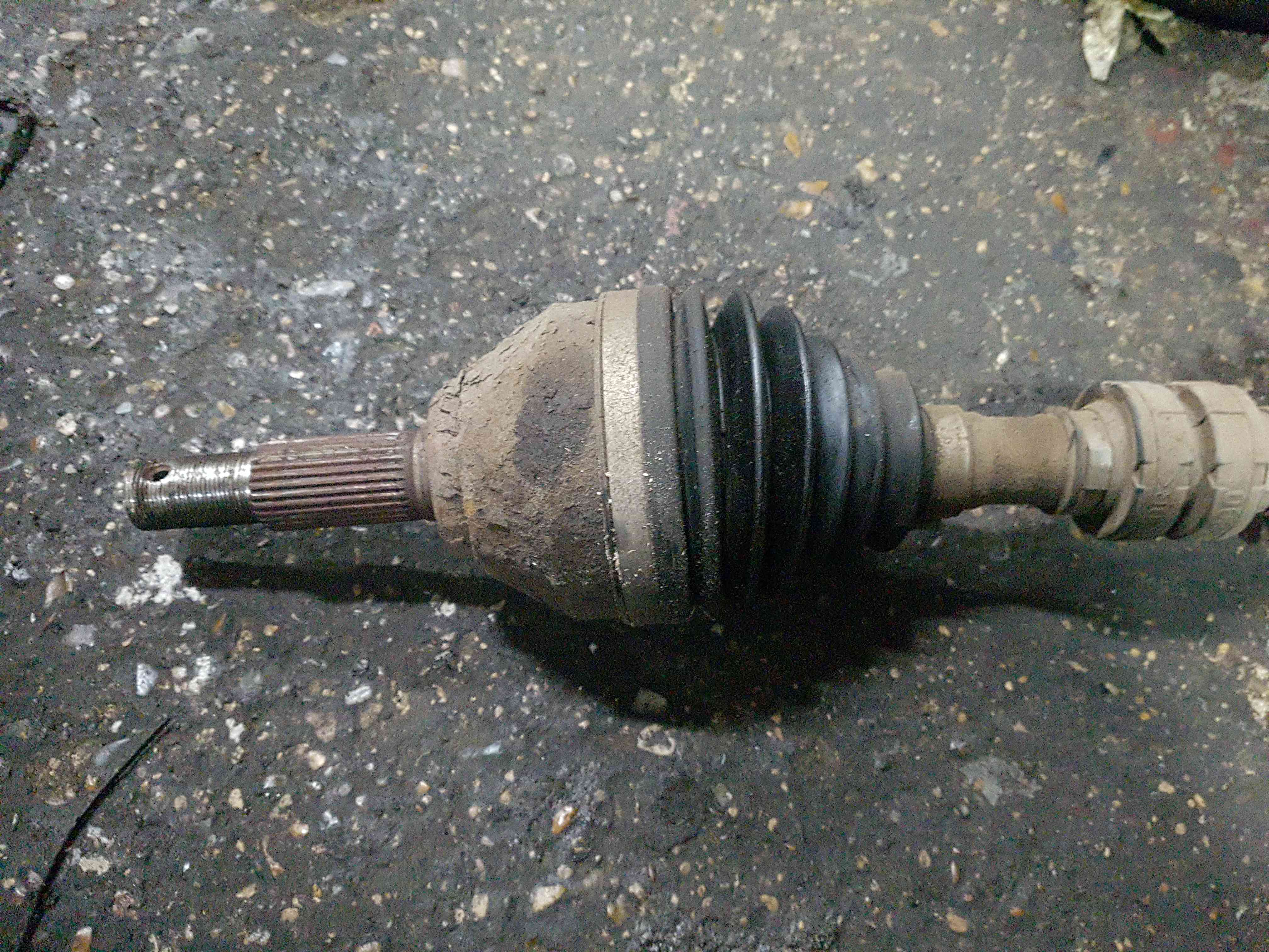 Nissan X-Trail Tekna t31 2011-2014 2.0 DCI Nsf Front Passenger Driveshaft