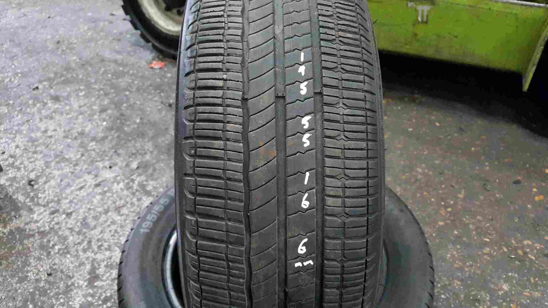 Thumb 2 Part Worn Tyre 195 55 16 5mm X2