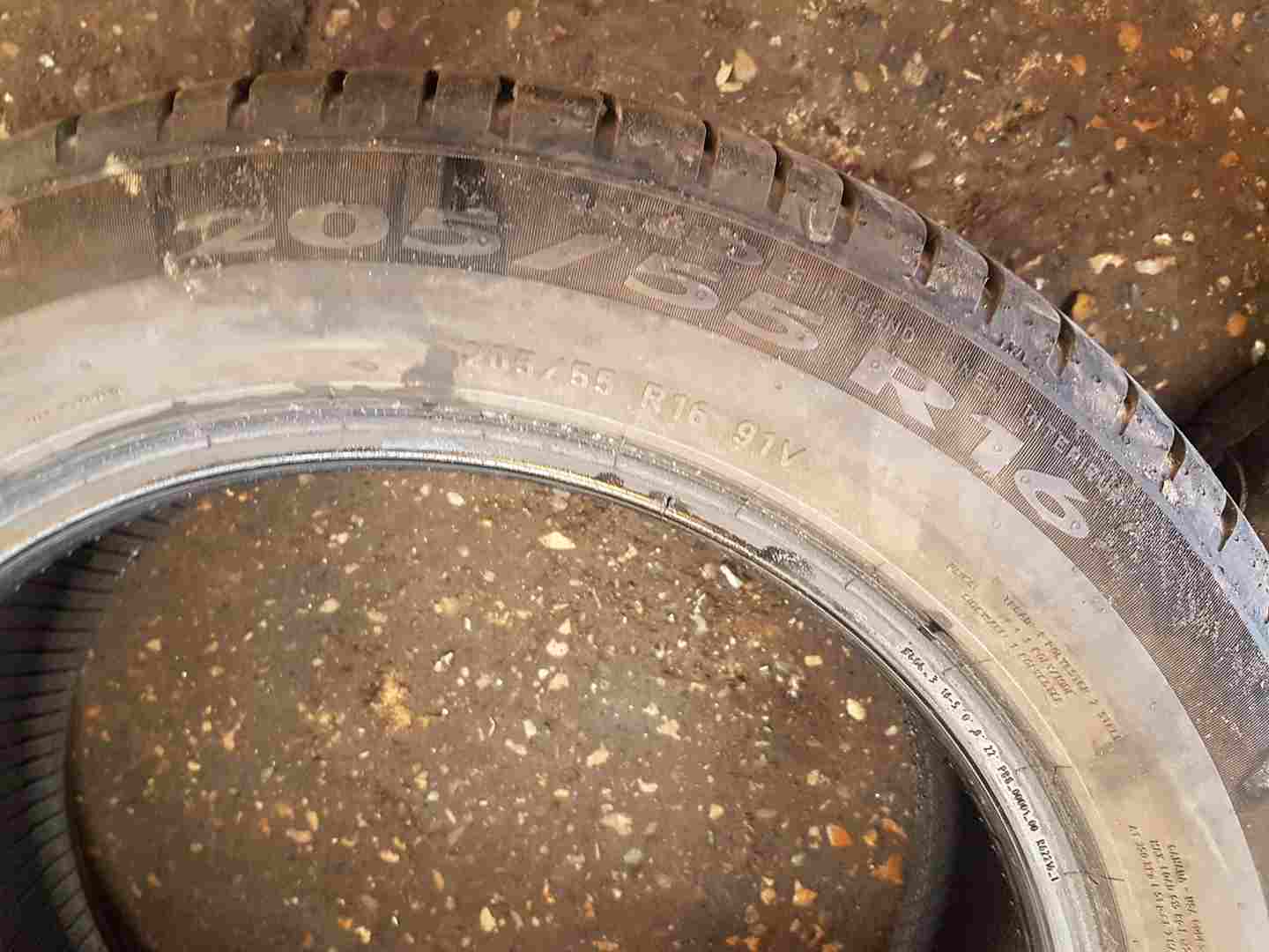 Thumb 4 Part Worn Tyre 205 55 16 6mm Tread Pirelli Cinturato P7 2000-2023