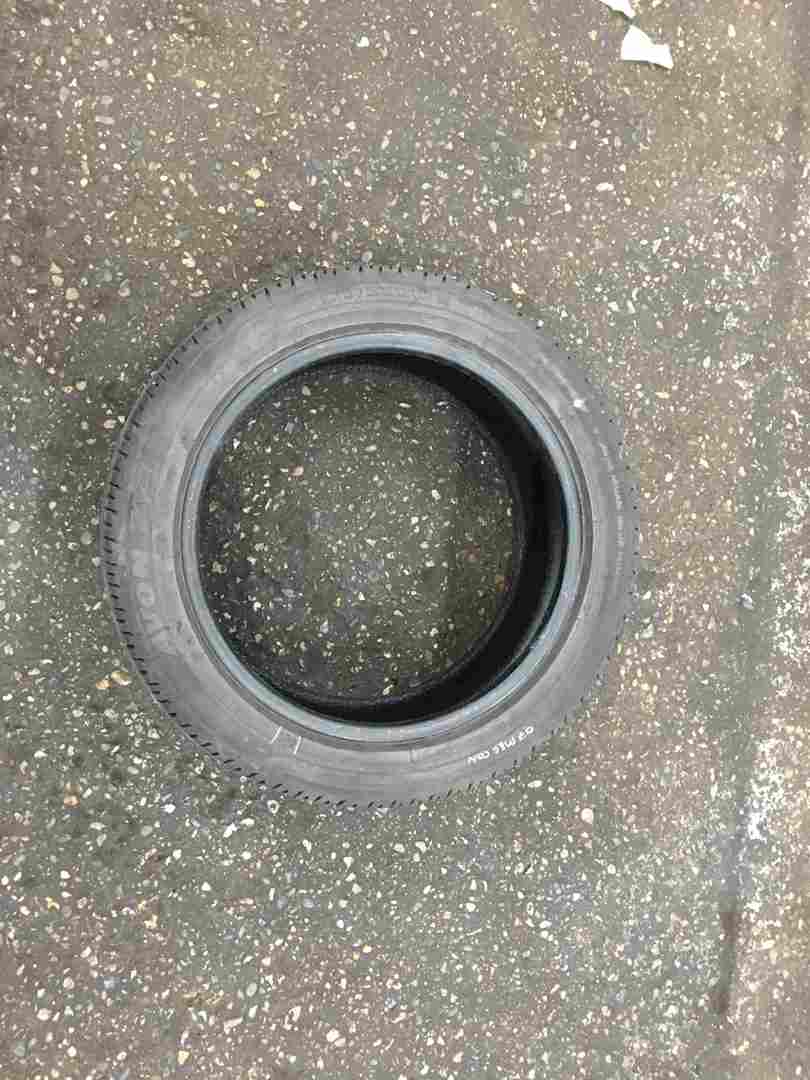 Part Worn Tyre 215 50 17 6mm Tread