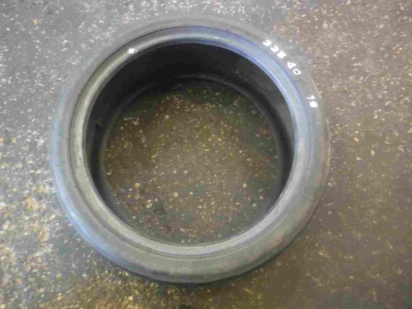 Part Worn Tyre 225 40 18 4mm Tread
