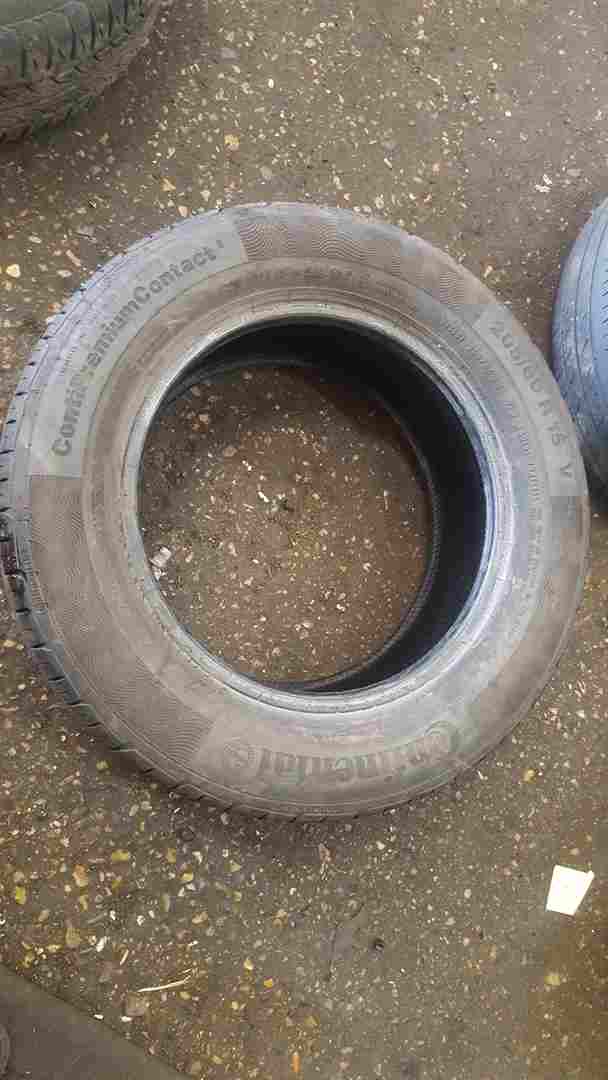 Part Worn Tyre Continental 205 60 15 6mm Tread Puncture Repaired 1999-2022 4/5