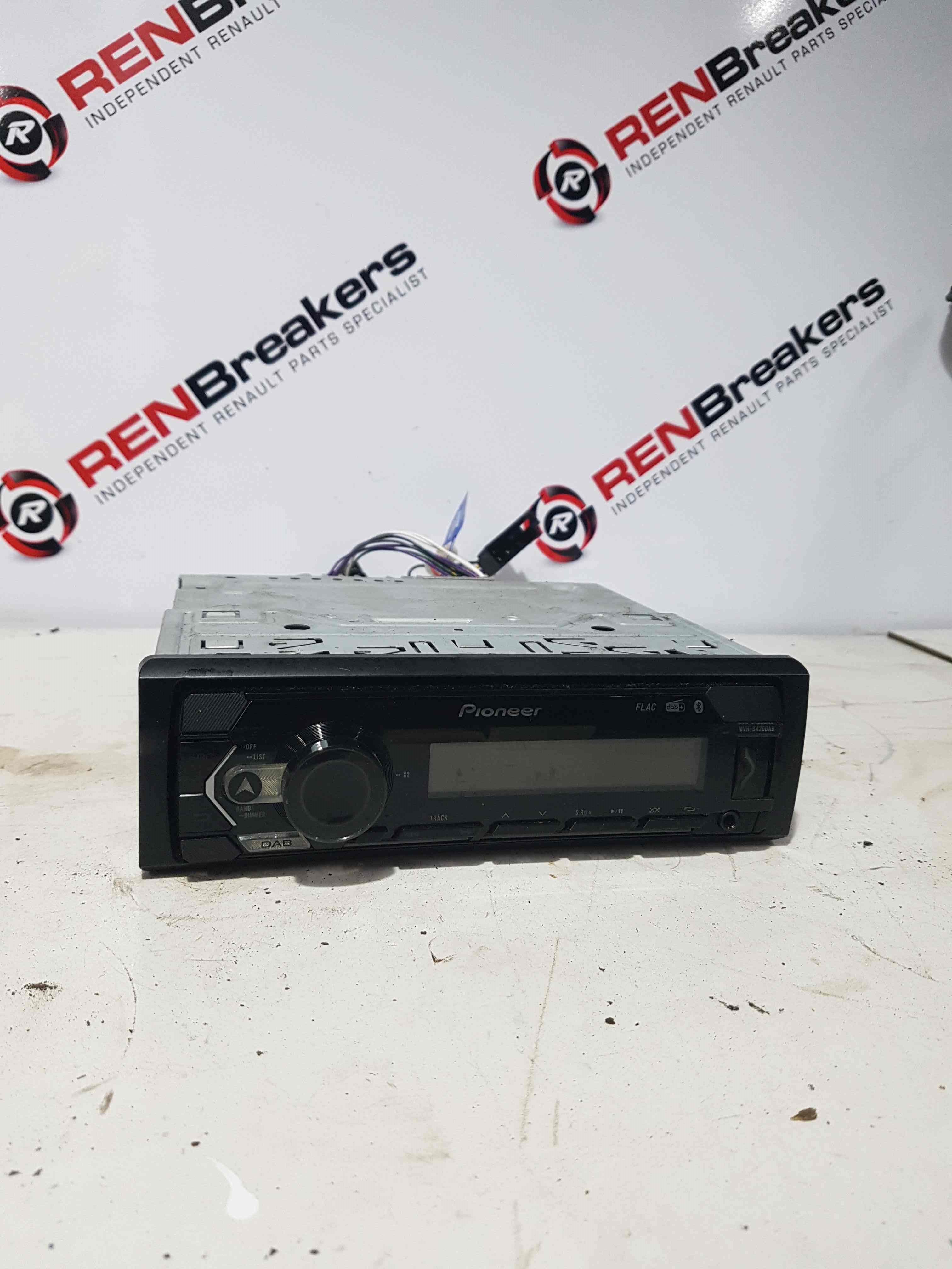 Thumb 11 Pioneer Cd Player USB Port Mvh-S420dab 2000-2025