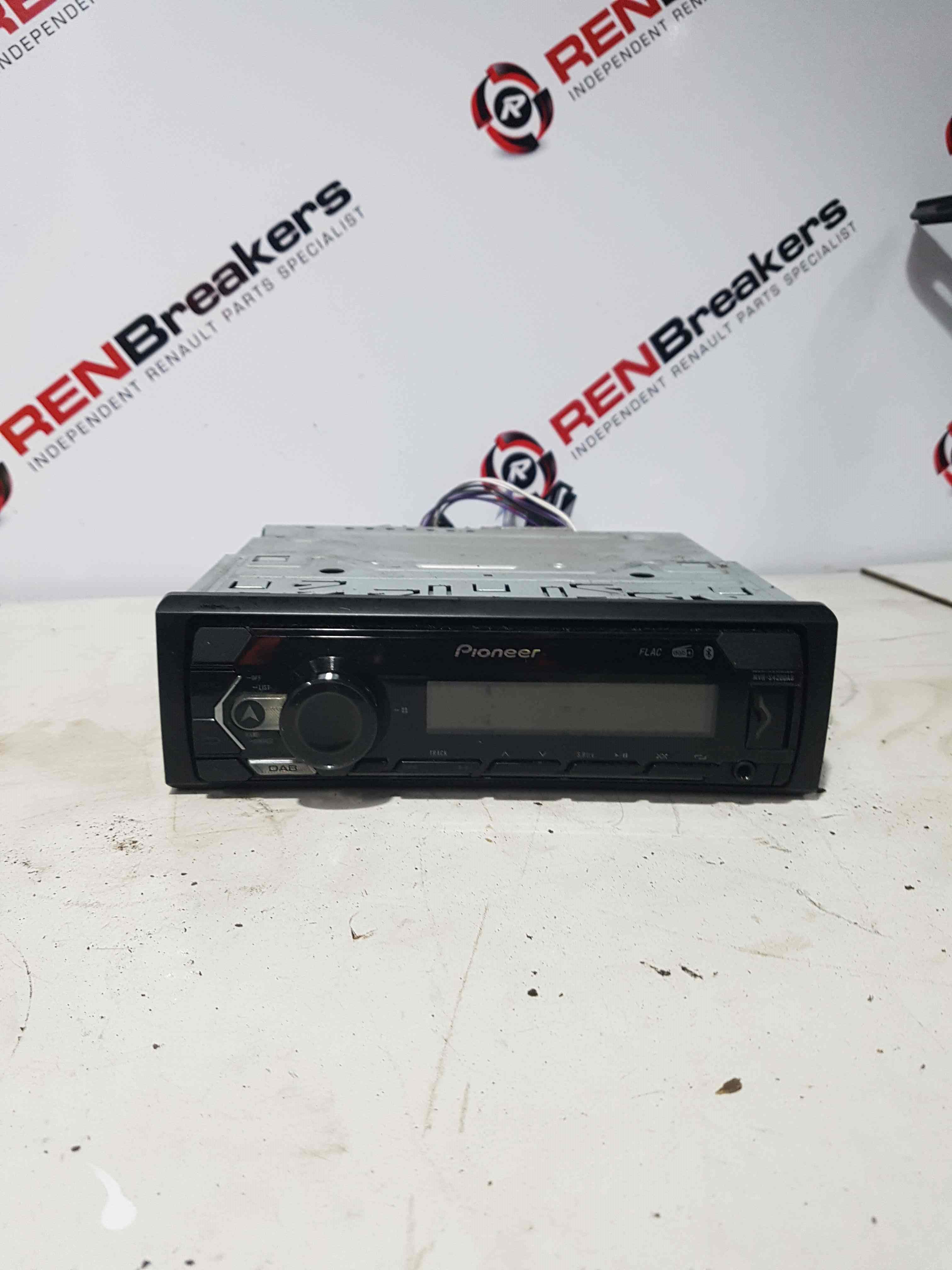 Thumb 6 Pioneer Cd Player USB Port Mvh-S420dab 2000-2025