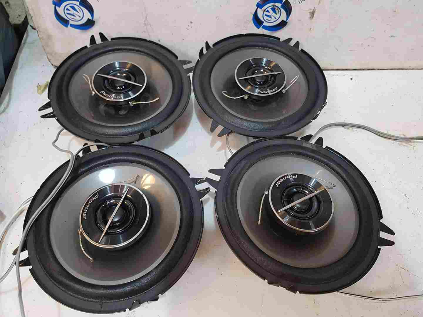 Thumb 6 Renault Clio MK3 2005-2009 Pioneer Speakers 13Cm Coaxial Speakers Ts-G1322i 210W