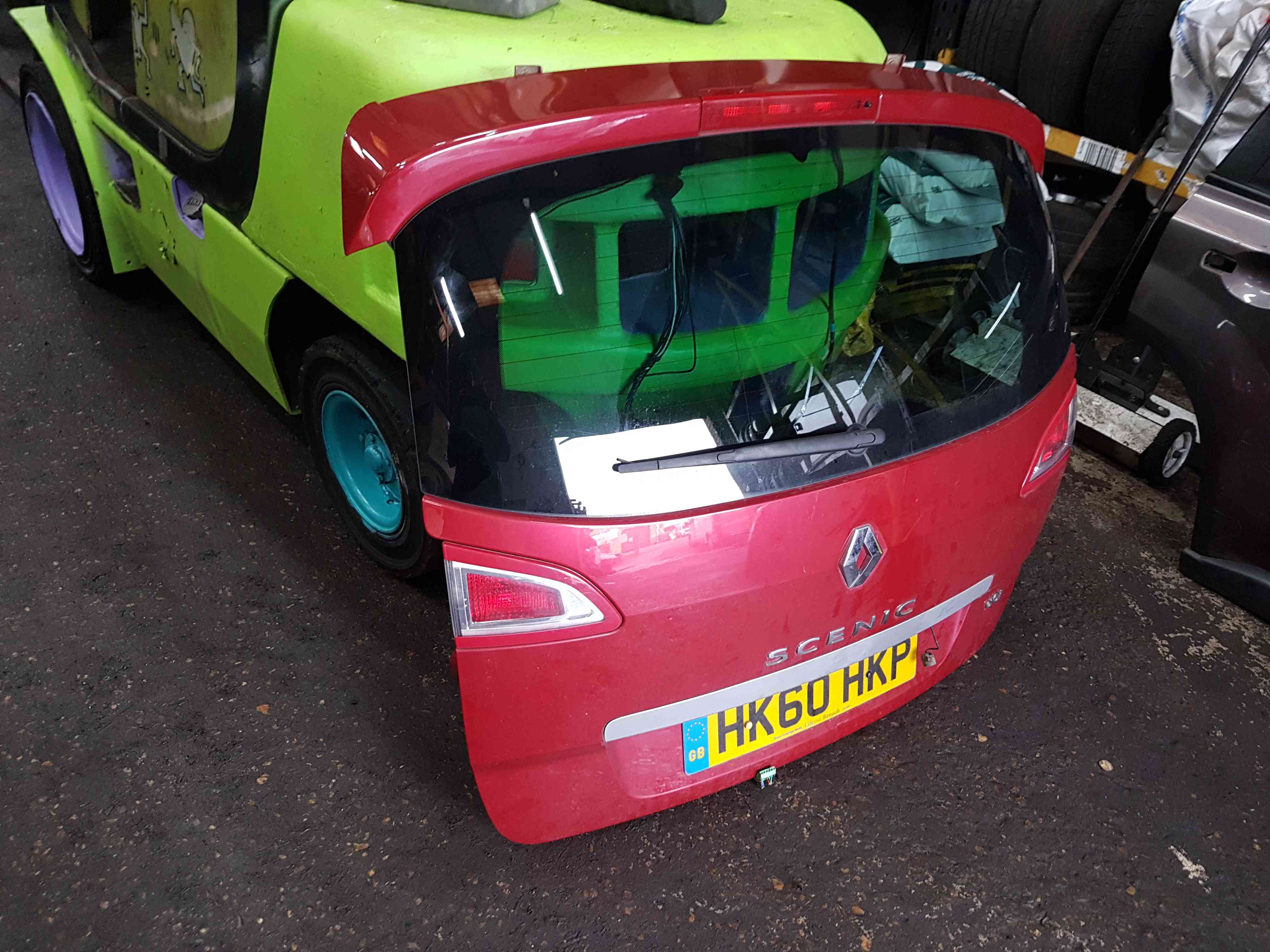 Thumb 2 Renault  Scenic MK3 2009-2013 Rear Tailgate Boot RED Tennj