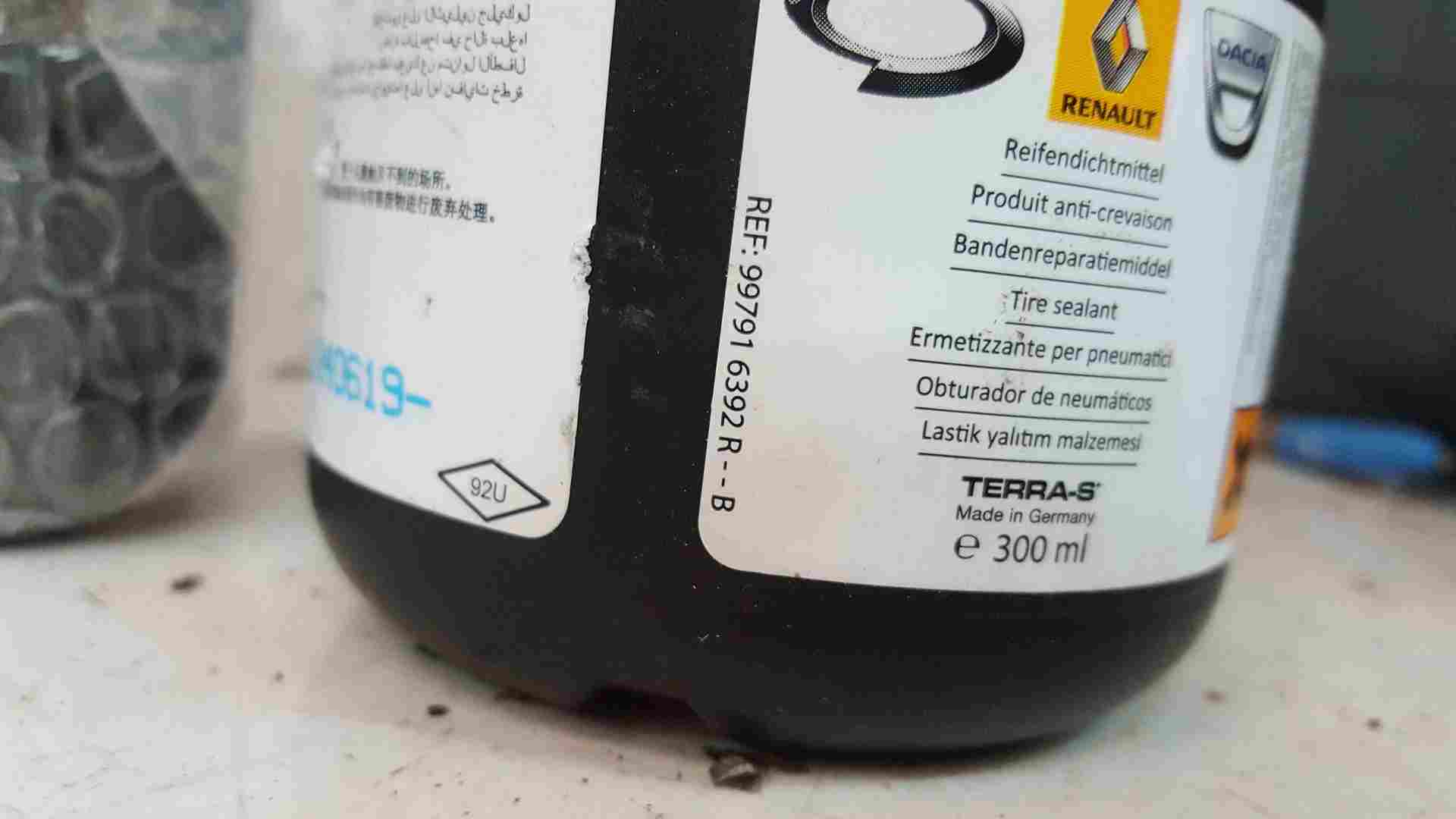 Thumb 3 Renault 2000-2022 Puncture Inflator Pressure Repair KIT 995652217R 997916392R