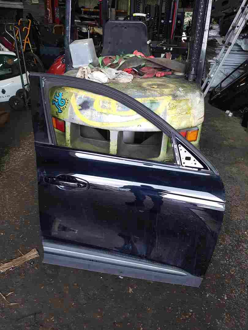 Renault Arkana MK1 2019-2025 Drivers OSF Front Door Black Tegxa