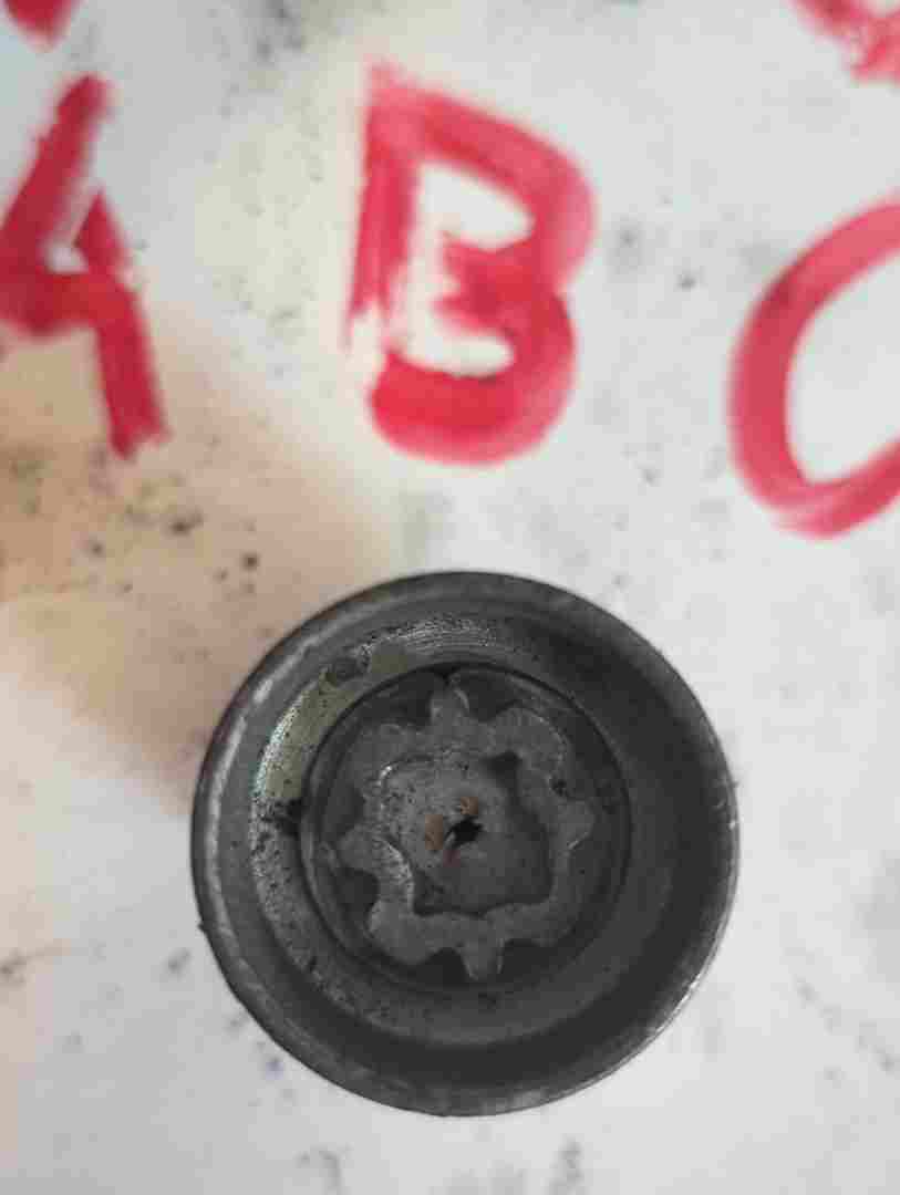 Thumb 2 Renault B Locking Wheel NUT Security Bolt Removal KEY Code 142 B 2001-2022 142B