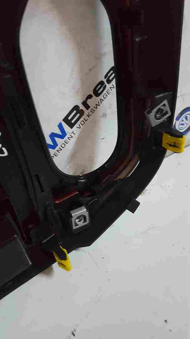 Thumb 6 Renault Captur  2013-2019 Centre Dashboard Gloss Black RED Trim  253B08825R
