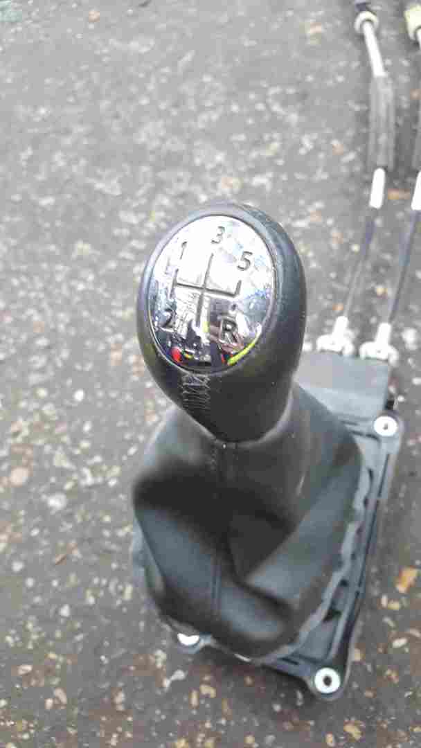 Thumb 3 Renault Captur 2012-2018 5 Speed Gearstick Mechanism Knob Linkages Chrome Insert