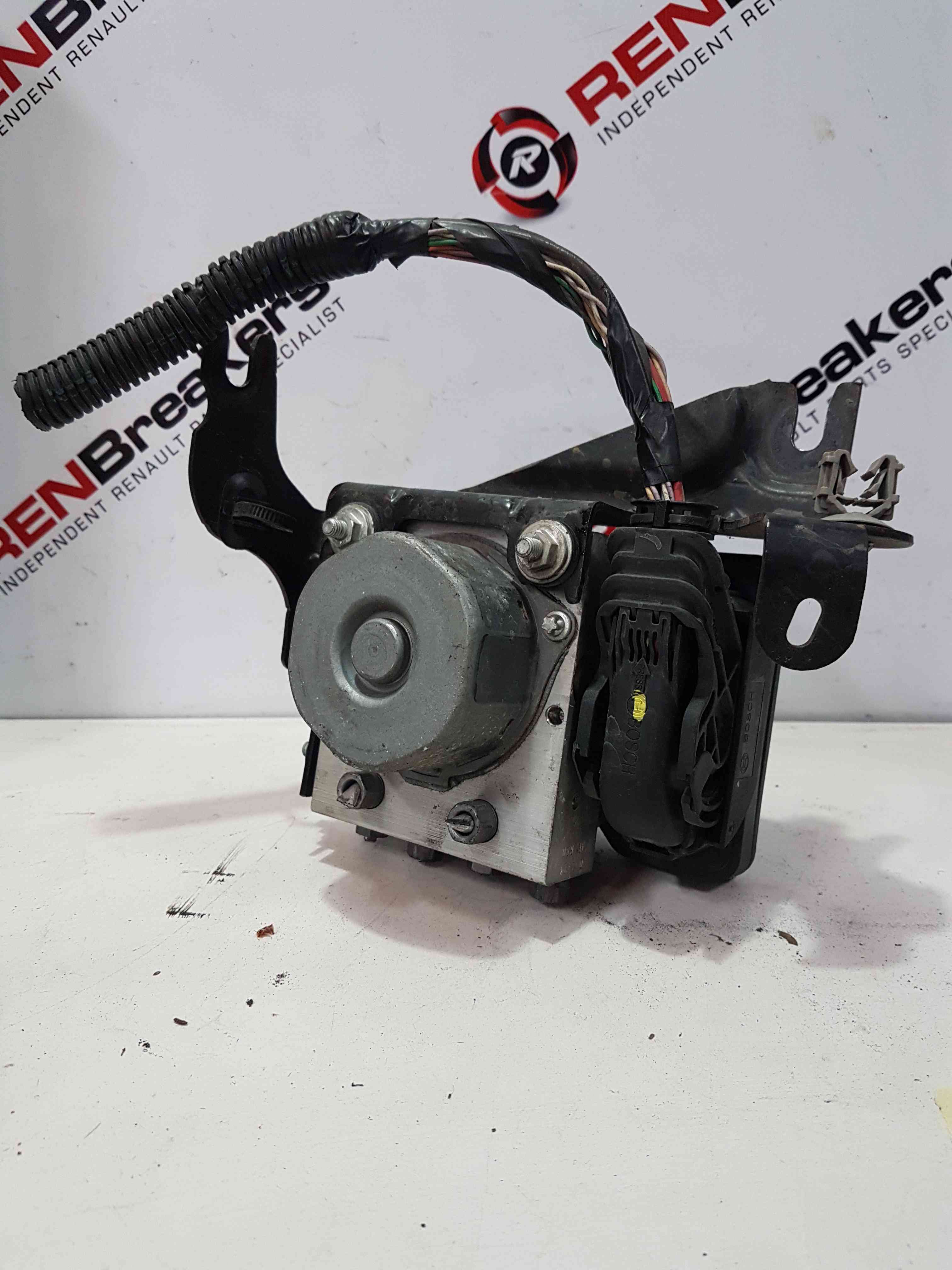 Thumb 6 Renault Captur 2013-2015 0.9 TCE Abs Pump Unit   476605499R