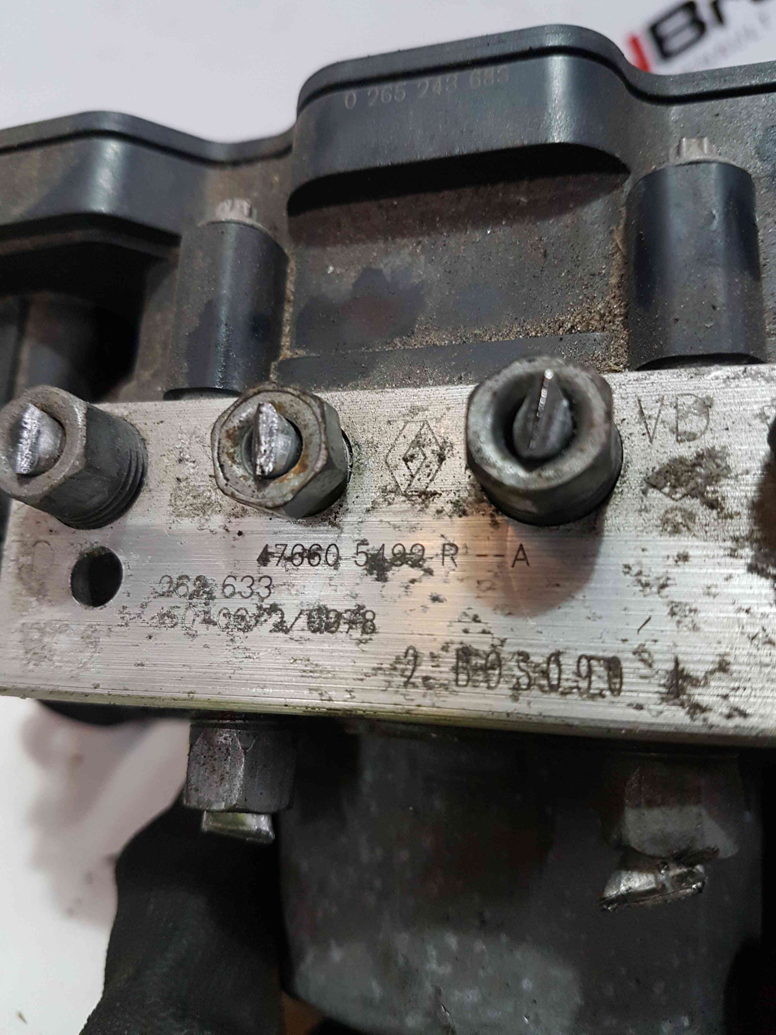 Thumb 8 Renault Captur 2013-2015 0.9 TCE Abs Pump Unit   476605499R