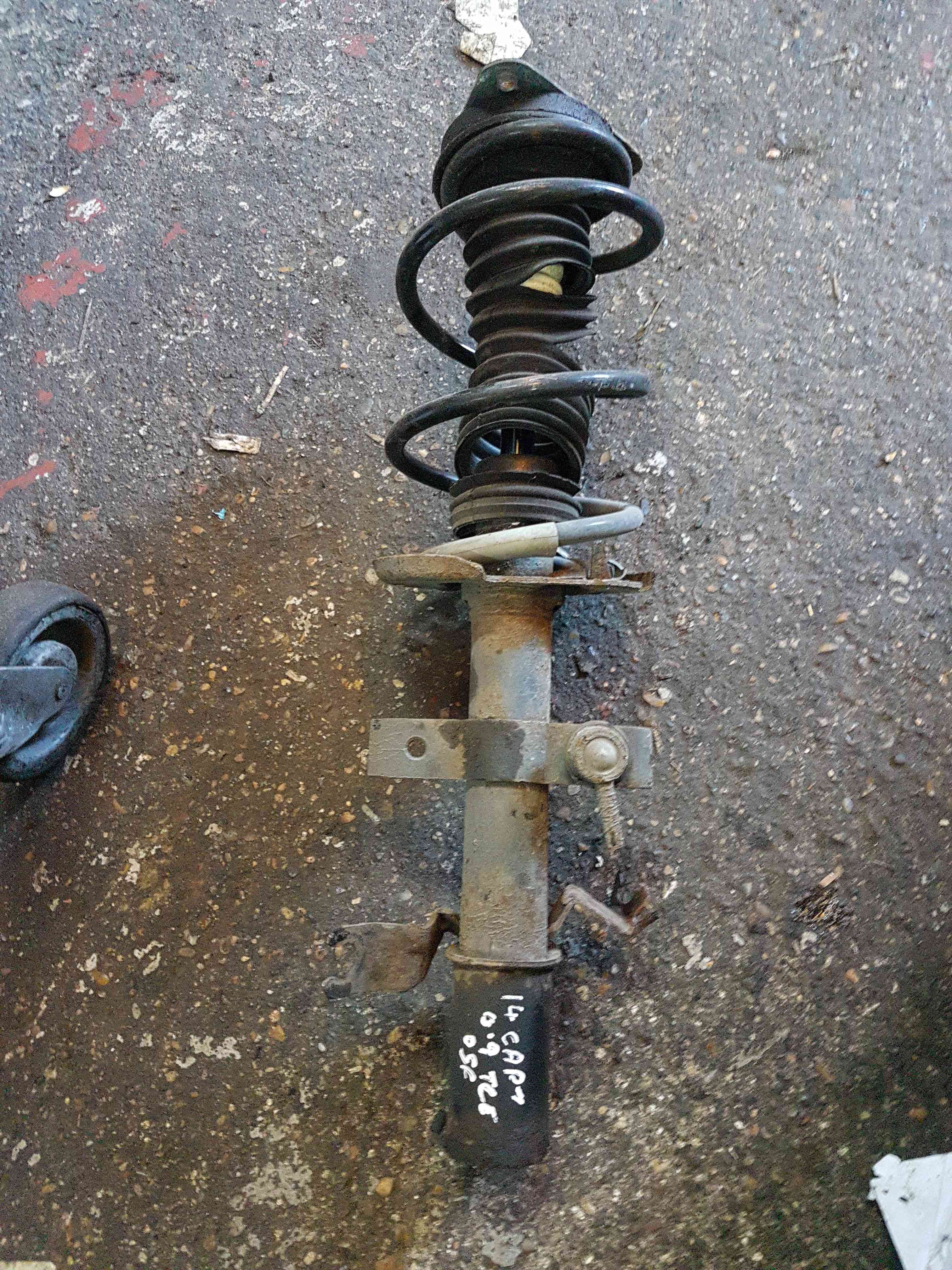 Thumb 6 Renault Captur 2013-2015 0.9 TCE Drivers OSF Shock Spring Strut Suspension