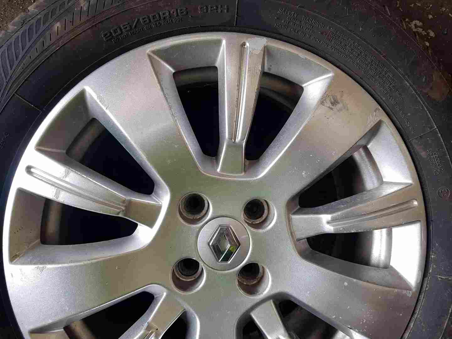 Thumb 3 Renault Captur 2013-2015 Alloy Wheel + Tyre 205 60 16 6Mm 403000554R 3/5
