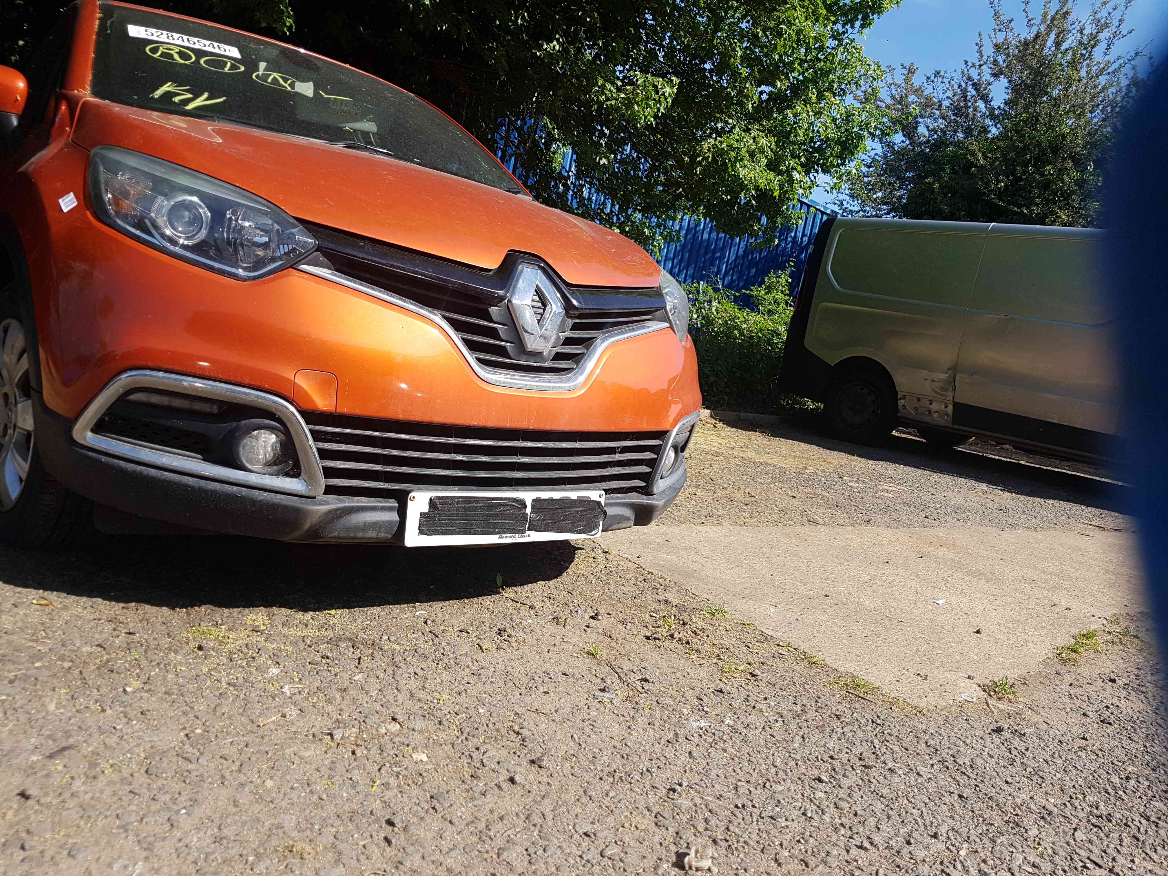 Thumb 11 Renault Captur 2013-2015 Front Bumper + Bottom Grill Lights Orange Arizona ENZ