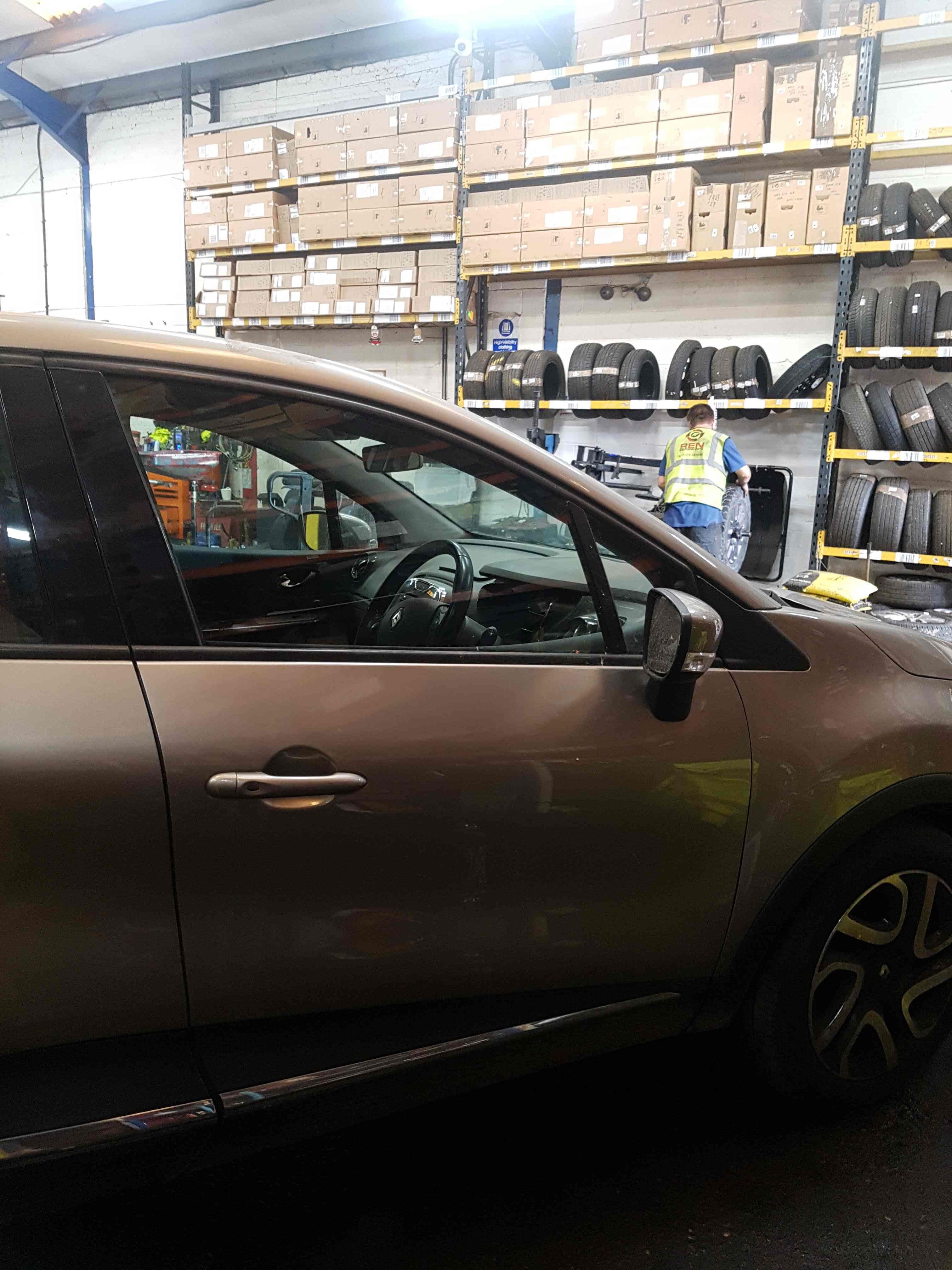 Thumb 2 Renault Captur 2013-2015 Drivers OSF Front Door Beige Tehnk
