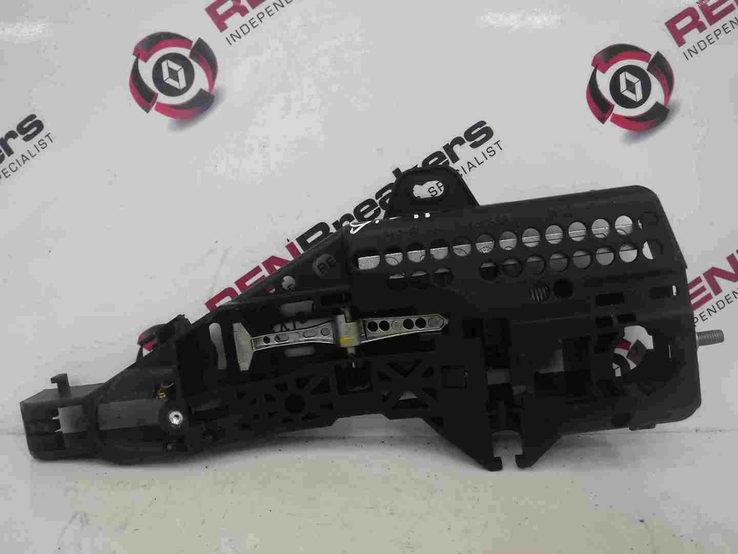 Renault Captur 2013-2015 Drivers OSF Front Exterior Door Handle Surround Backing
