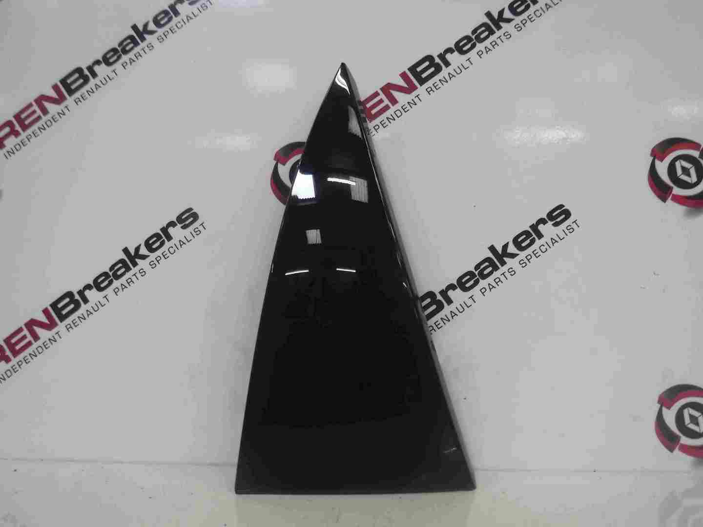 Renault Captur 2013-2015 Drivers OSR Rear Boot Trim Top Black Chrome
