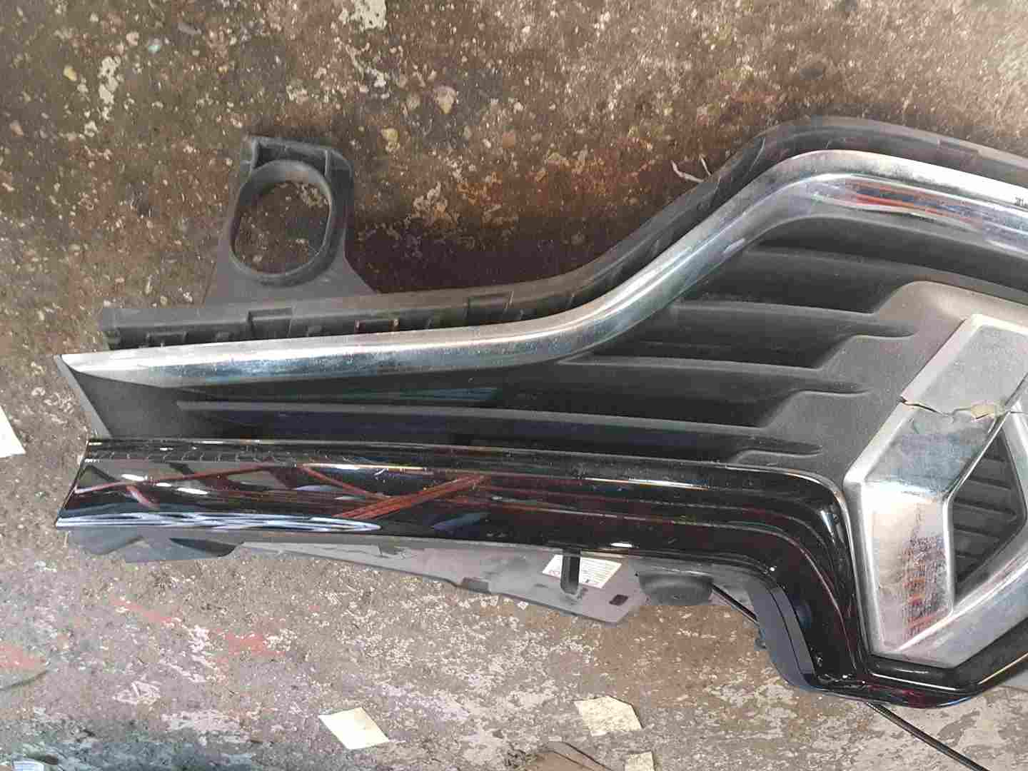 Thumb 4 Renault Captur 2013-2015 Front Bumper Grill Grille 978186889R