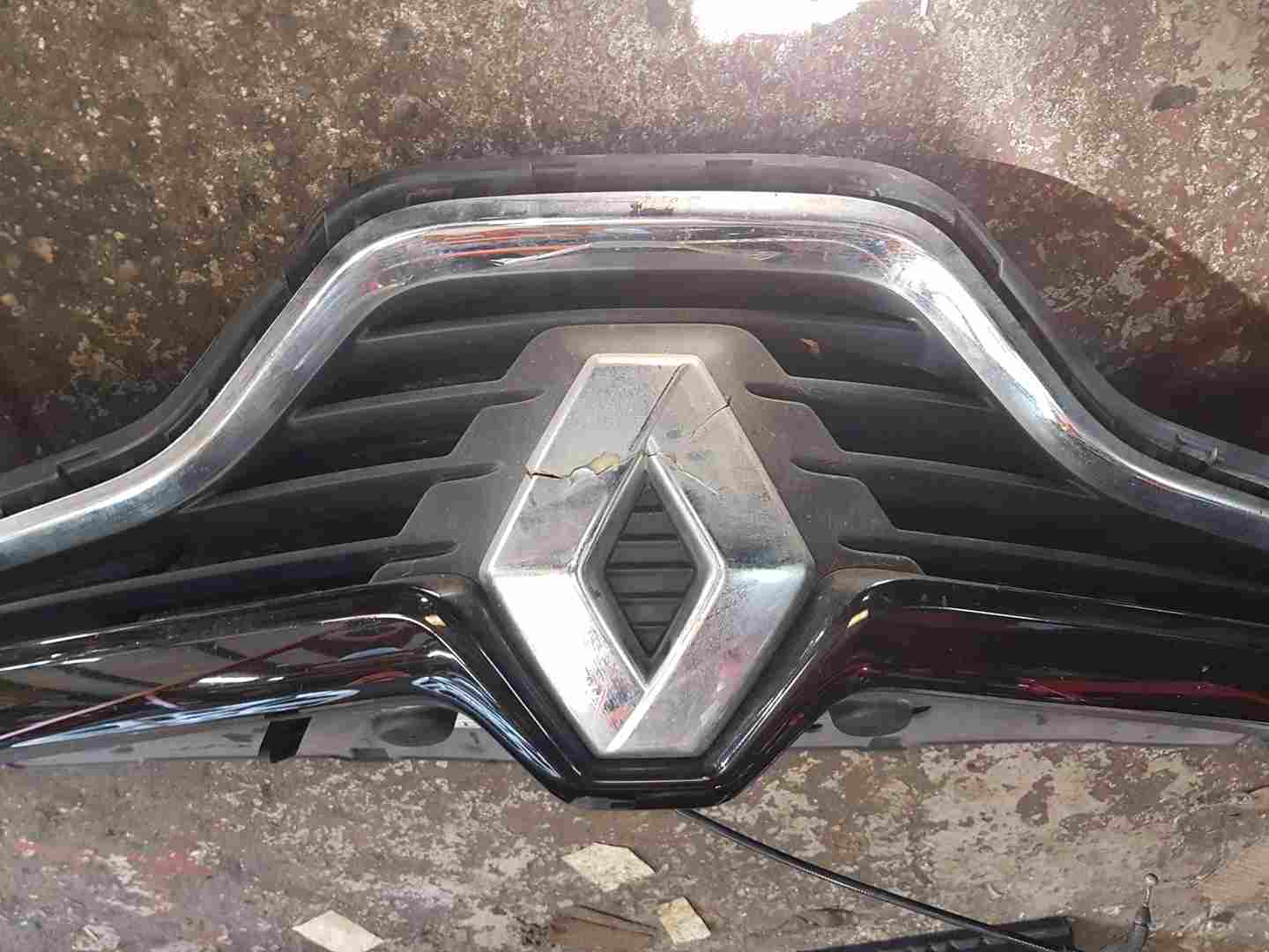 Thumb 5 Renault Captur 2013-2015 Front Bumper Grill Grille 978186889R