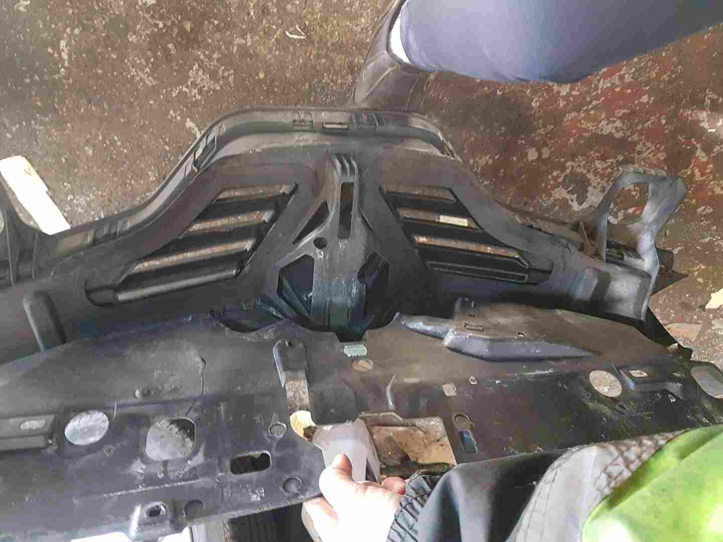 Thumb 6 Renault Captur 2013-2015 Front Bumper Grill Grille 978186889R