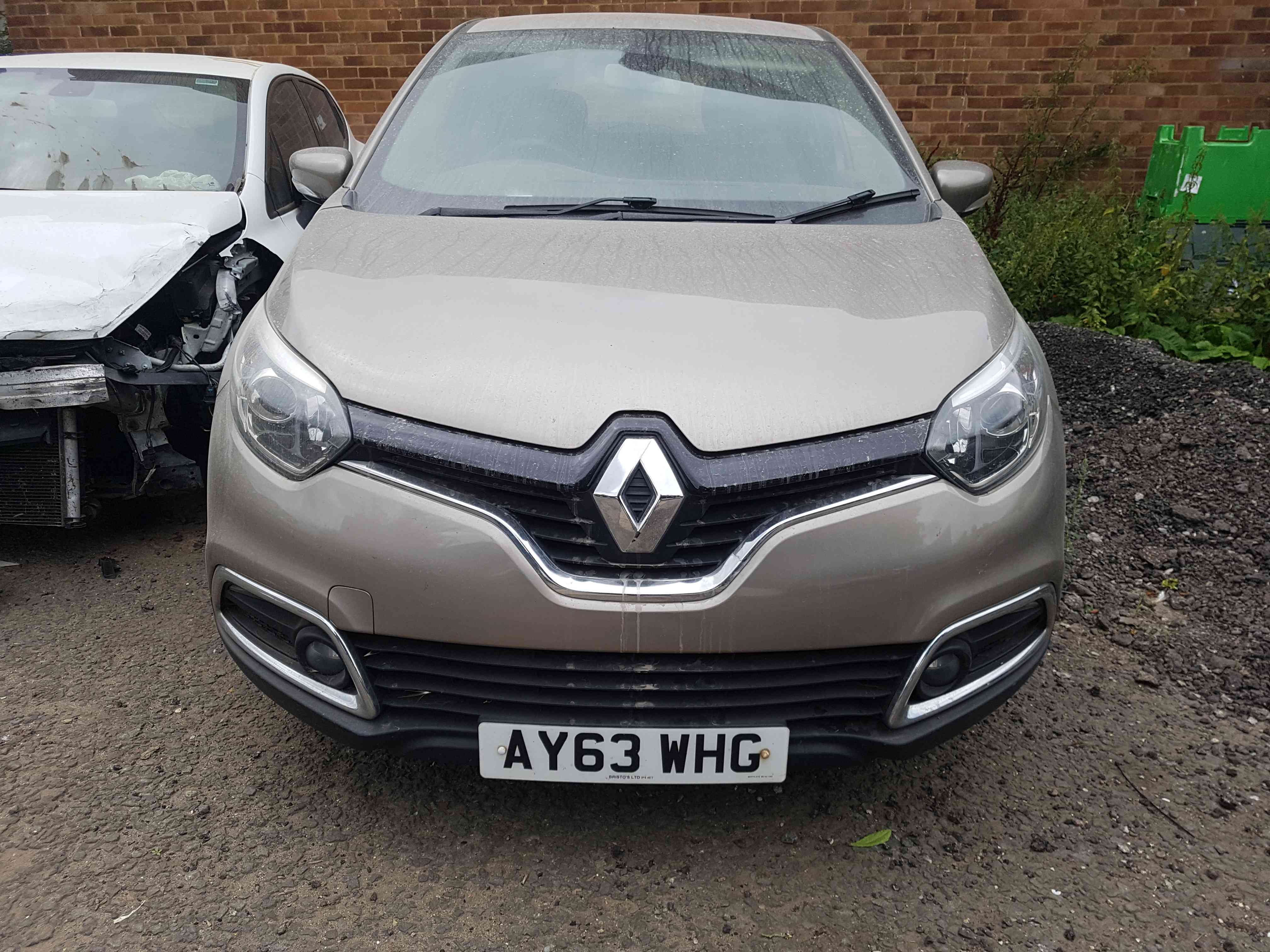 Renault Captur 2013-2015 Front END Bumper Bonnet Lights Wings Beige Tehnk