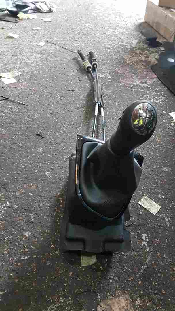 Thumb 7 Renault Captur 2013-2015 Gearstick Mechanism + Cables 5 Speed 349016019r