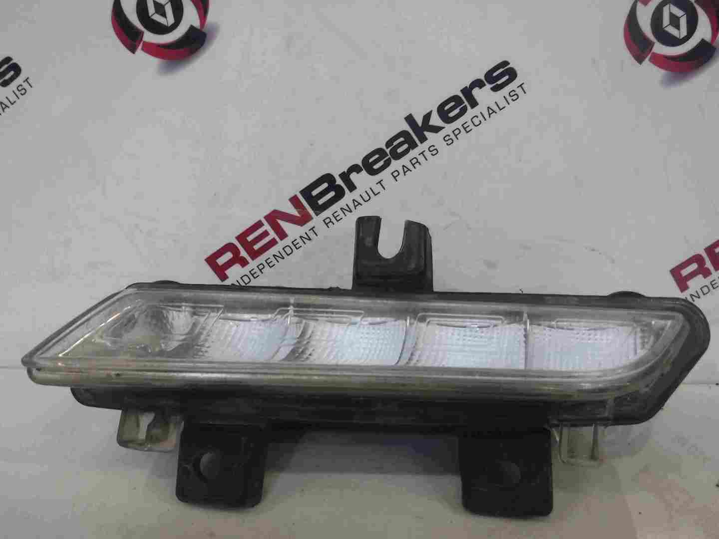 Renault Captur 2013-2015 Passenger NS Day Time Running Light
