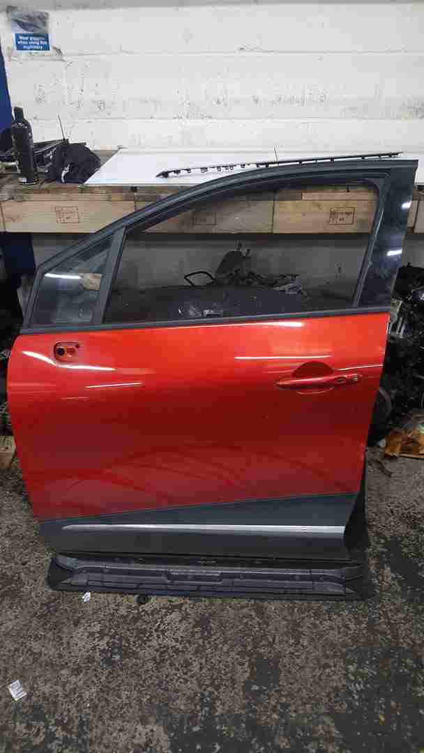 Thumb 3 Renault Captur 2013-2015 Passenger NSF Front Door Grey RED Bixpa