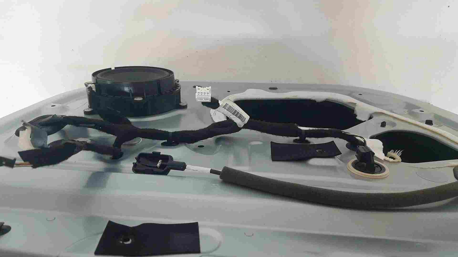 Thumb 2 Renault Captur 2013-2015 Passenger NSF Front Door Silver Bixnm