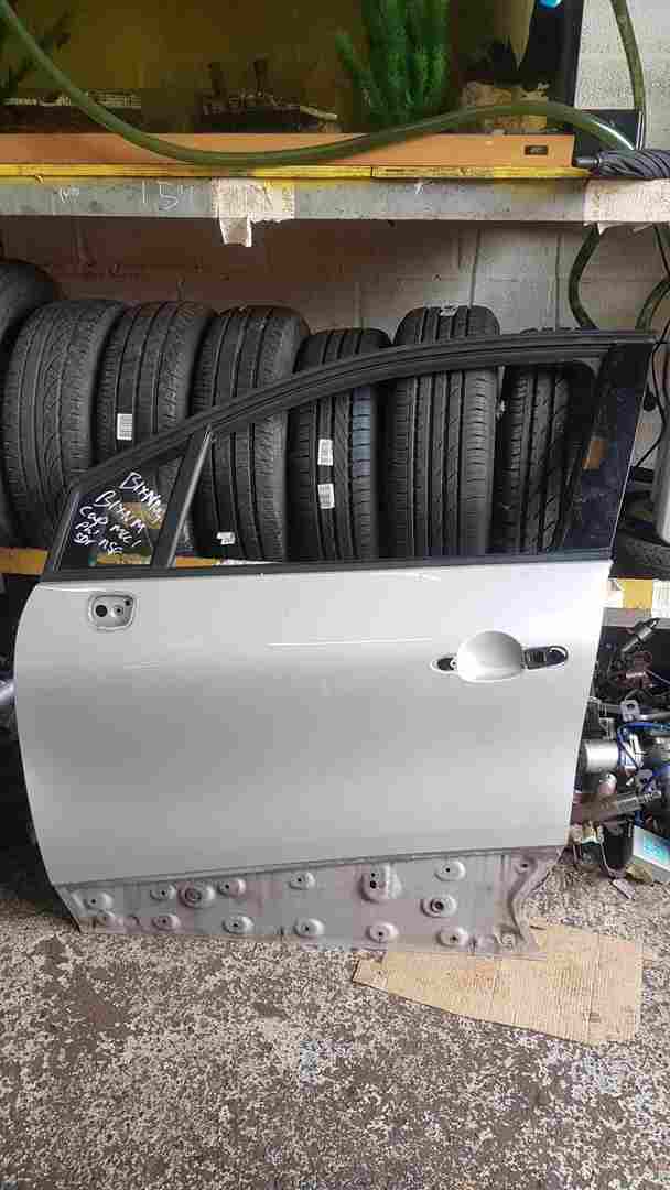 Renault Captur 2013-2015 Passenger NSF Front Door Silver Bixnm