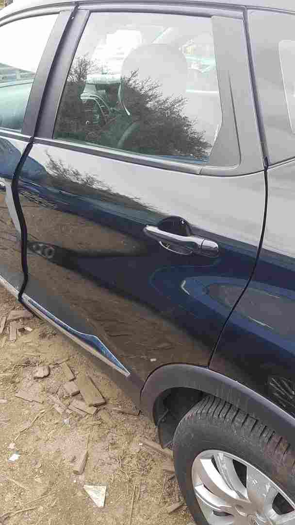 Thumb 5 Renault Captur 2013-2015 Passenger NSR Rear Door Black Tegne