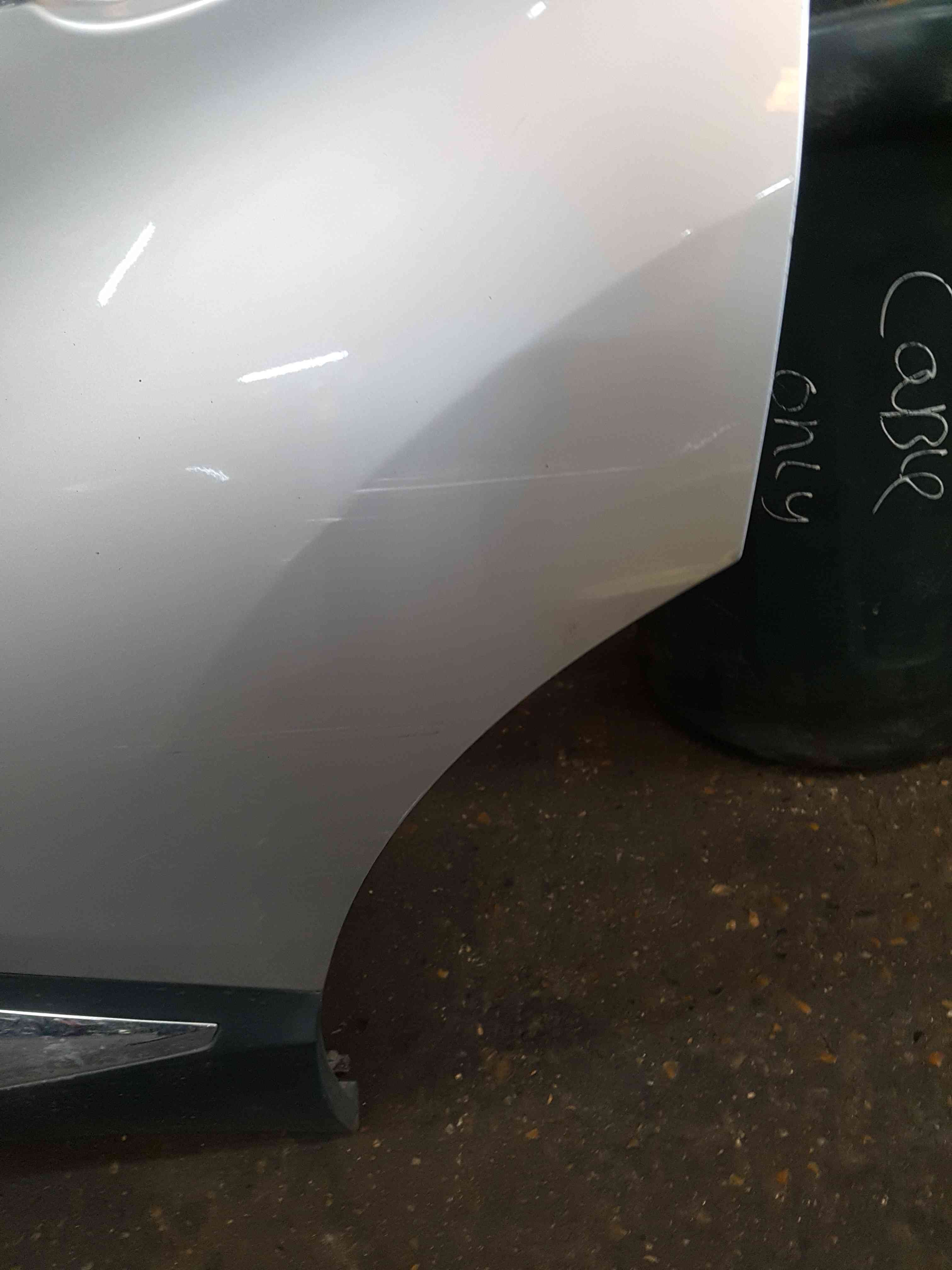 Thumb 3 Renault Captur 2013-2015 Passenger NSR Rear Door Silver Bixnm Scratched