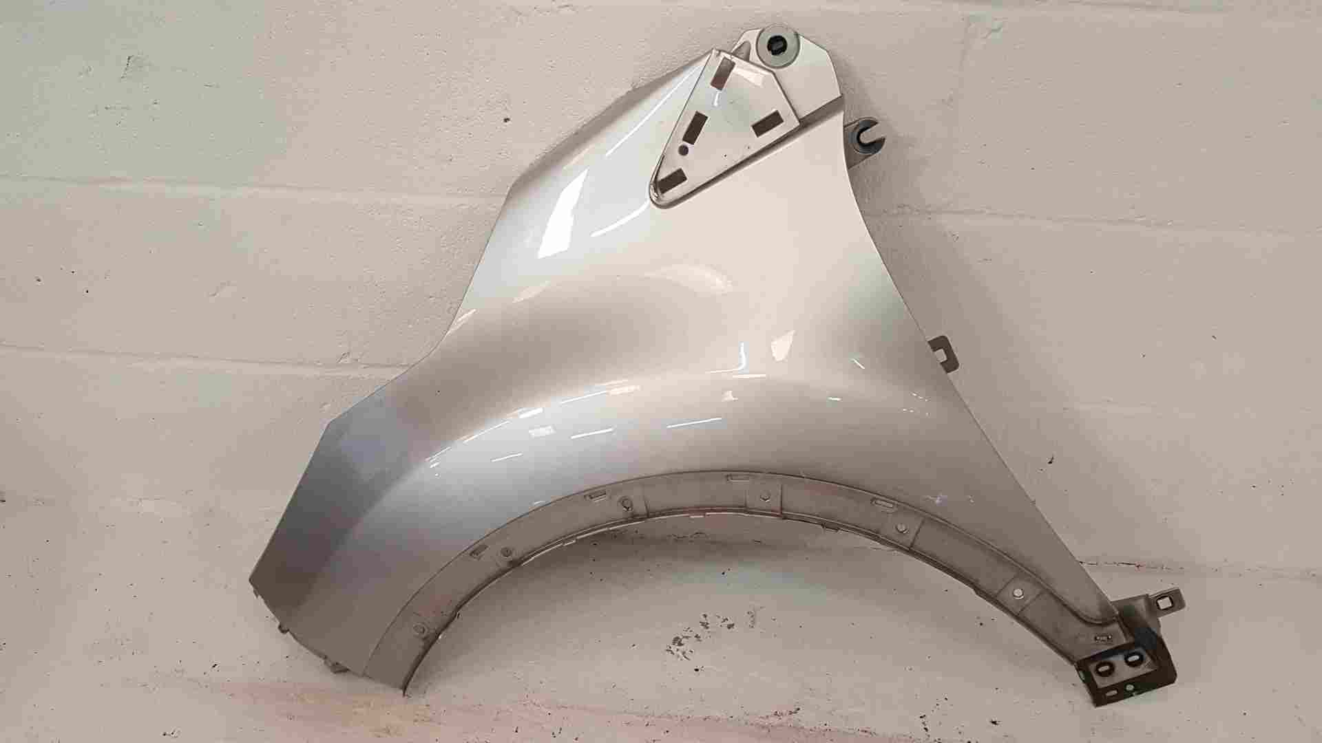 Renault Captur 2013-2015 Passenger NSF Wing Quarter Panel Silver Bixnm