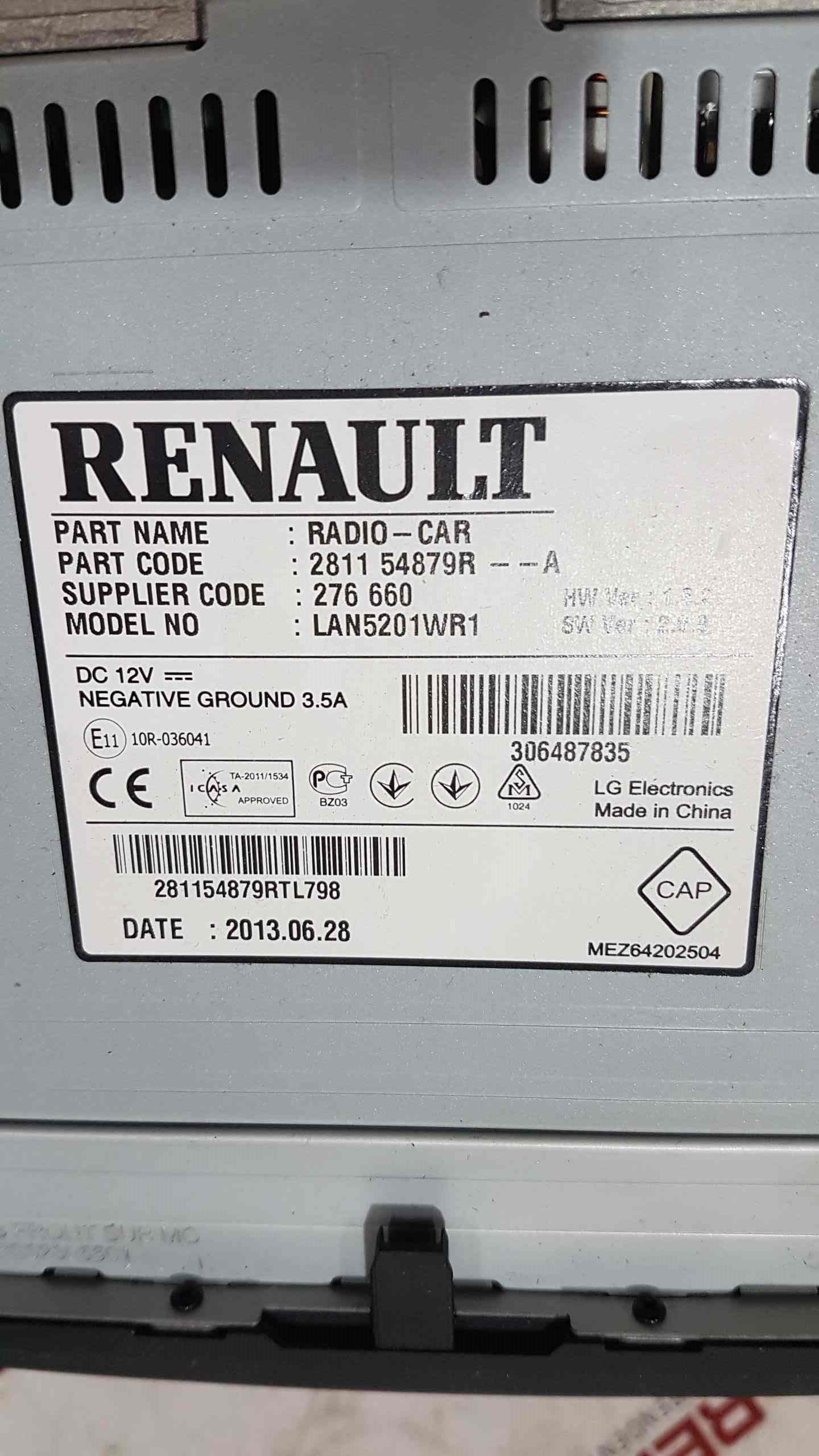 Renault Captur 2013-2015 Radio SAT Navigation USB Display Screen + Code