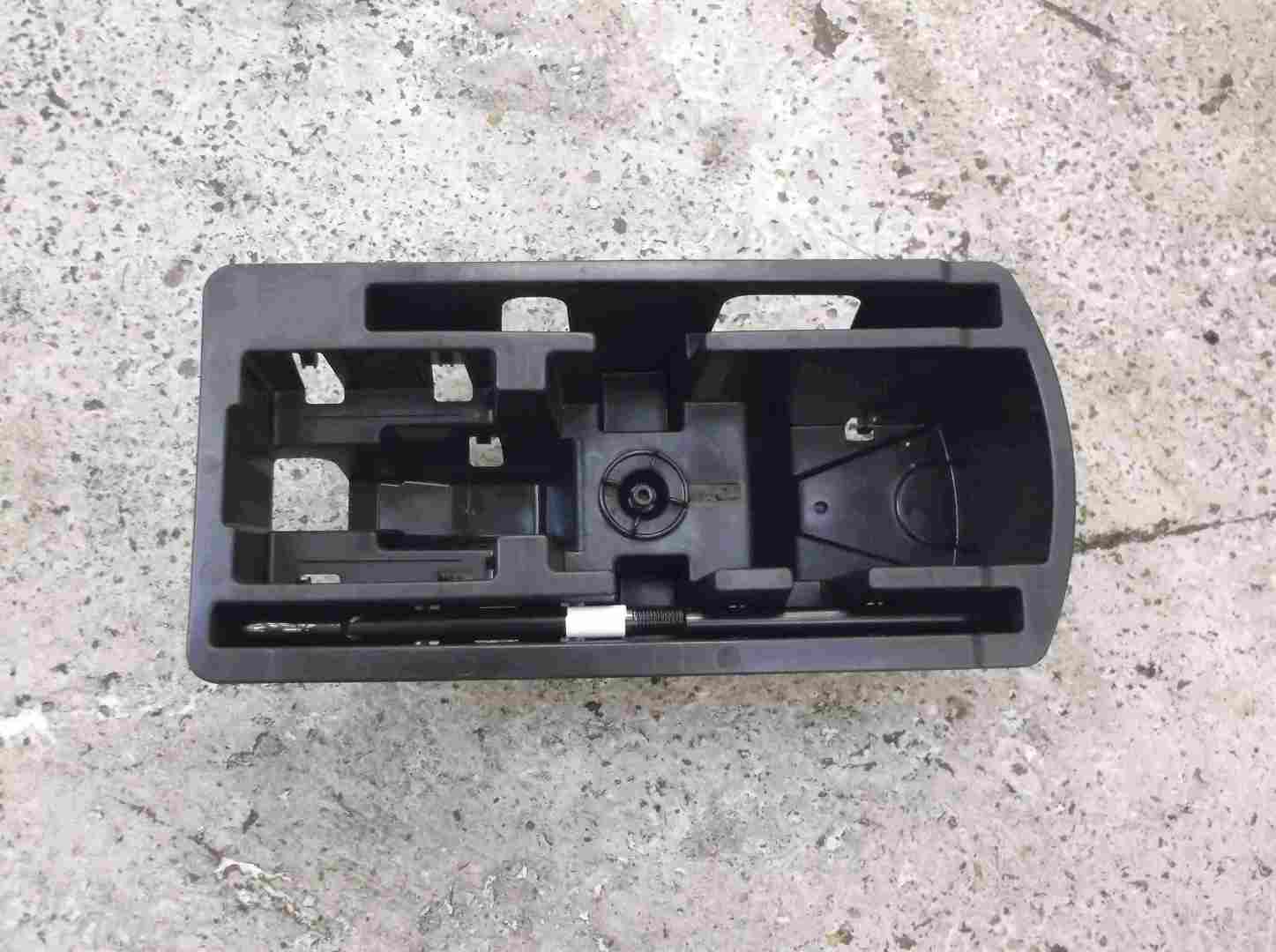 Renault Captur 20132015 Spare Wheel Repair Kit Holder Tray Store Renault Breakers Used