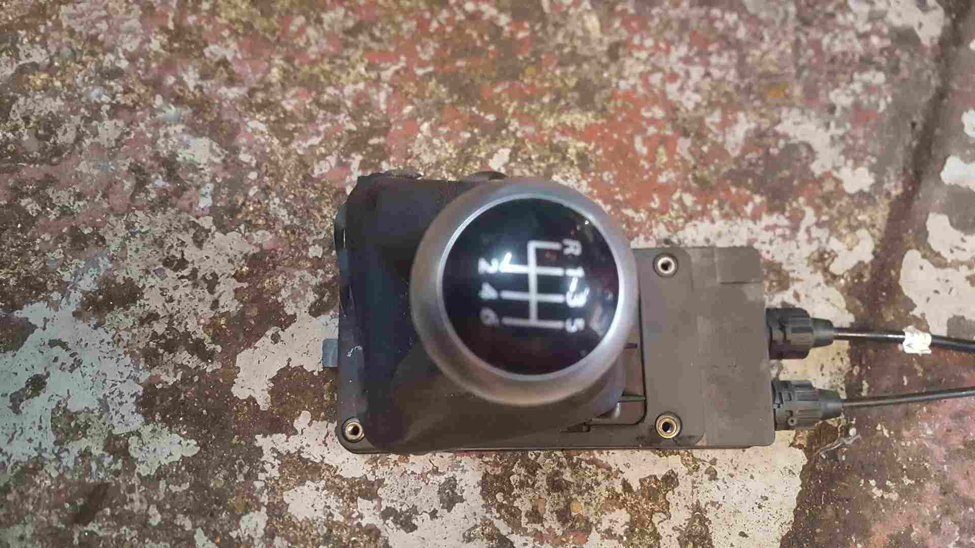 Thumb 2 Renault Captur 2013-2019  6 Speed Gearstick Mechanism 341080304Rd 