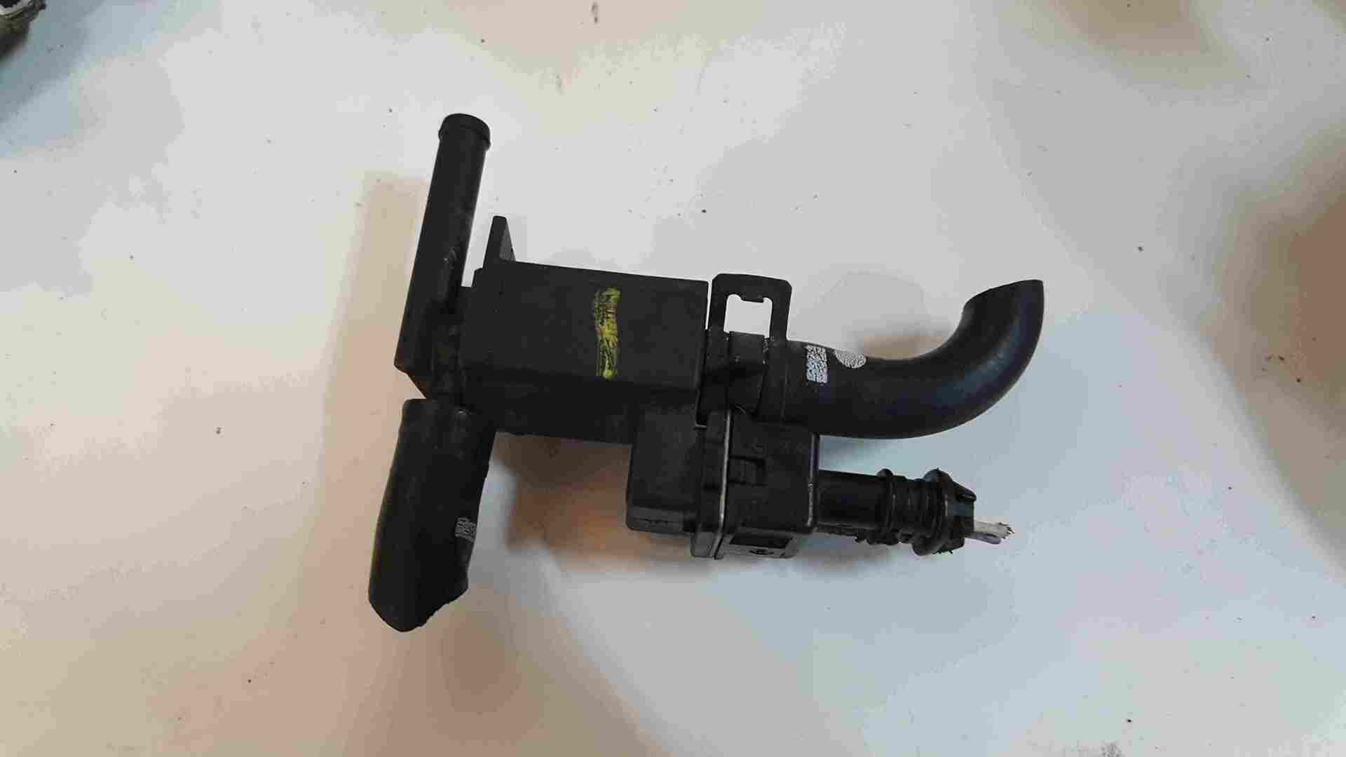 Thumb 3 Renault Captur 2013-2019 0.9 TCe Turbo Boost Pressure Converter Control Valve