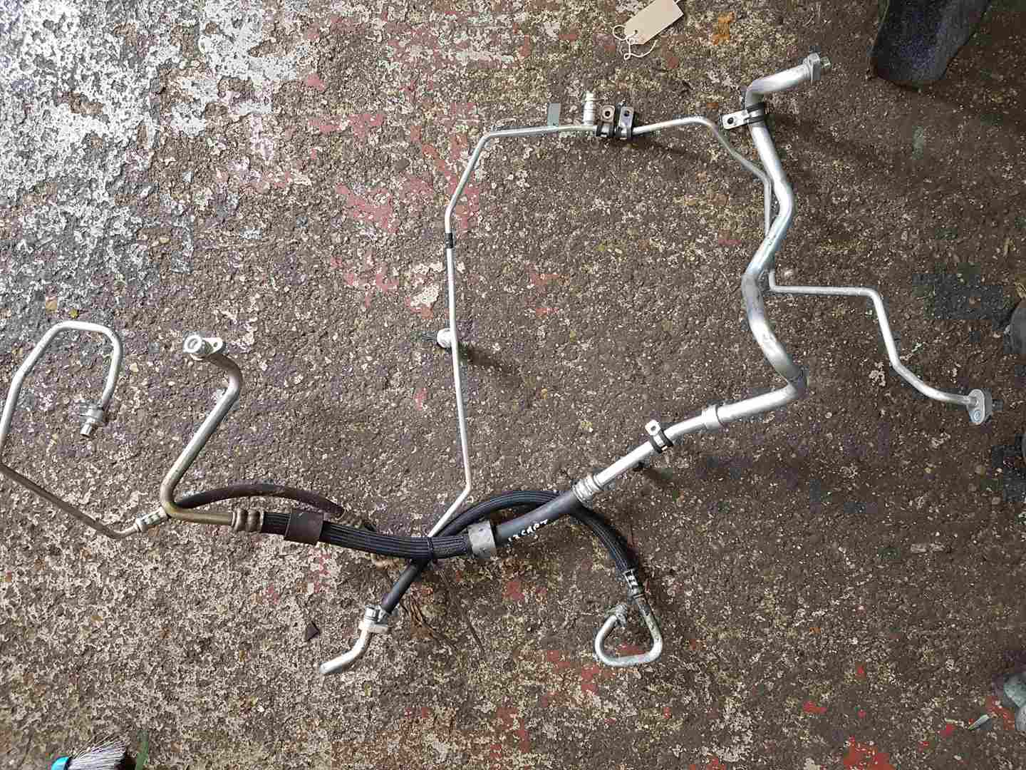 Thumb 4 Renault Captur 2013-2019 1.5 DCI Aircon Pipe  924404702R 924907813R 924548348R
