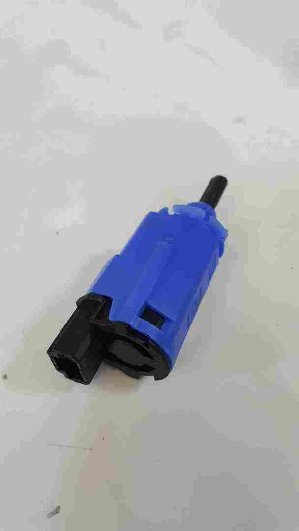 Thumb 3 Renault Captur 2013-2019 Clutch Pedal Sensor 253253894R