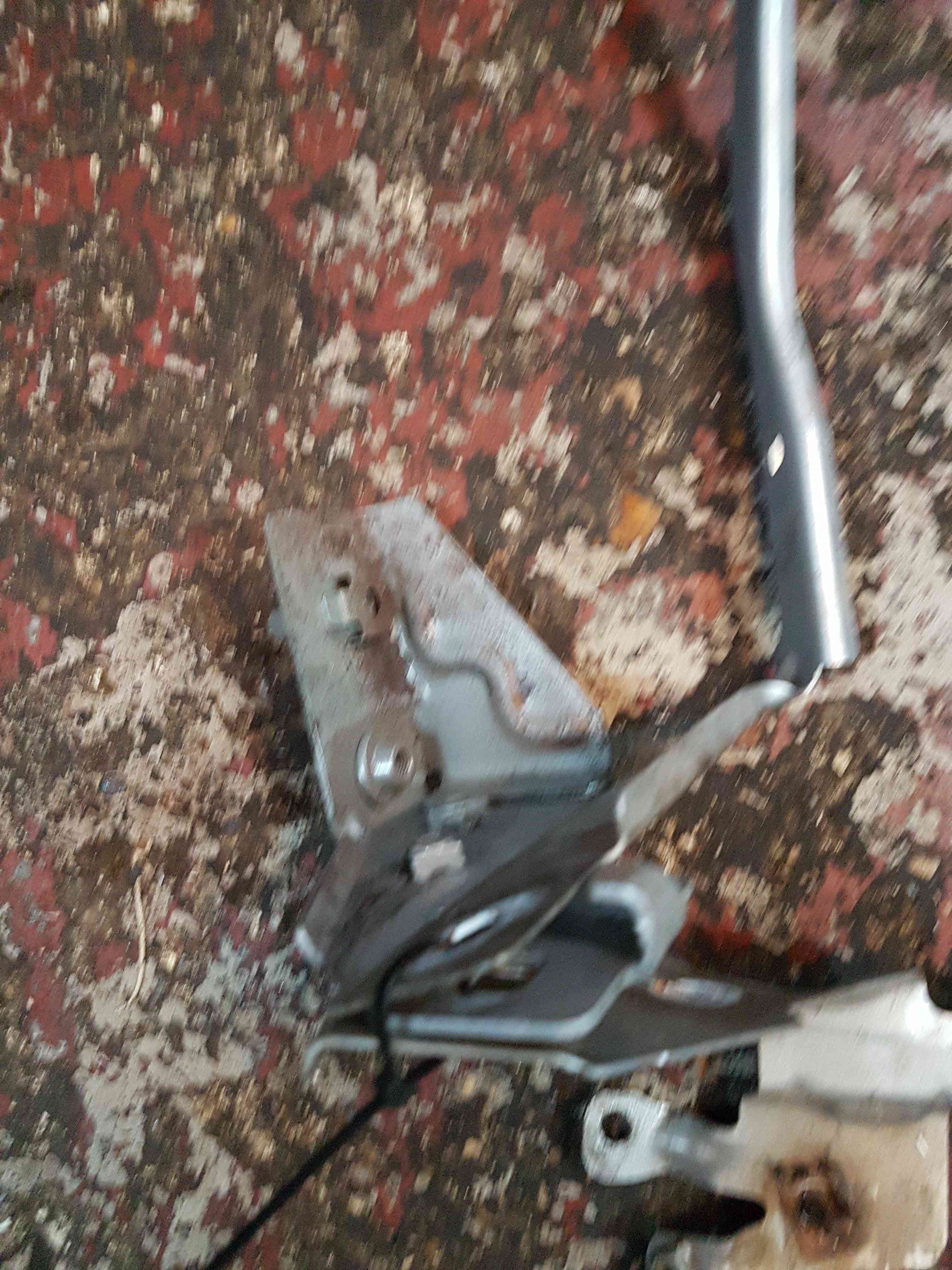 Thumb 3 Renault Captur 2013-2019 Drivers OSF Front Bumper Brackets Silver