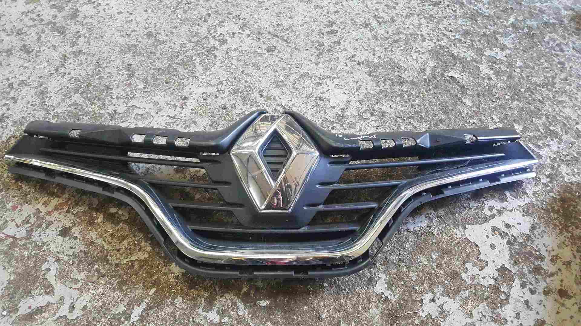 Thumb 2 Renault Captur 2013-2019 Front Bumper Grill Insert Top Badge 623102335R