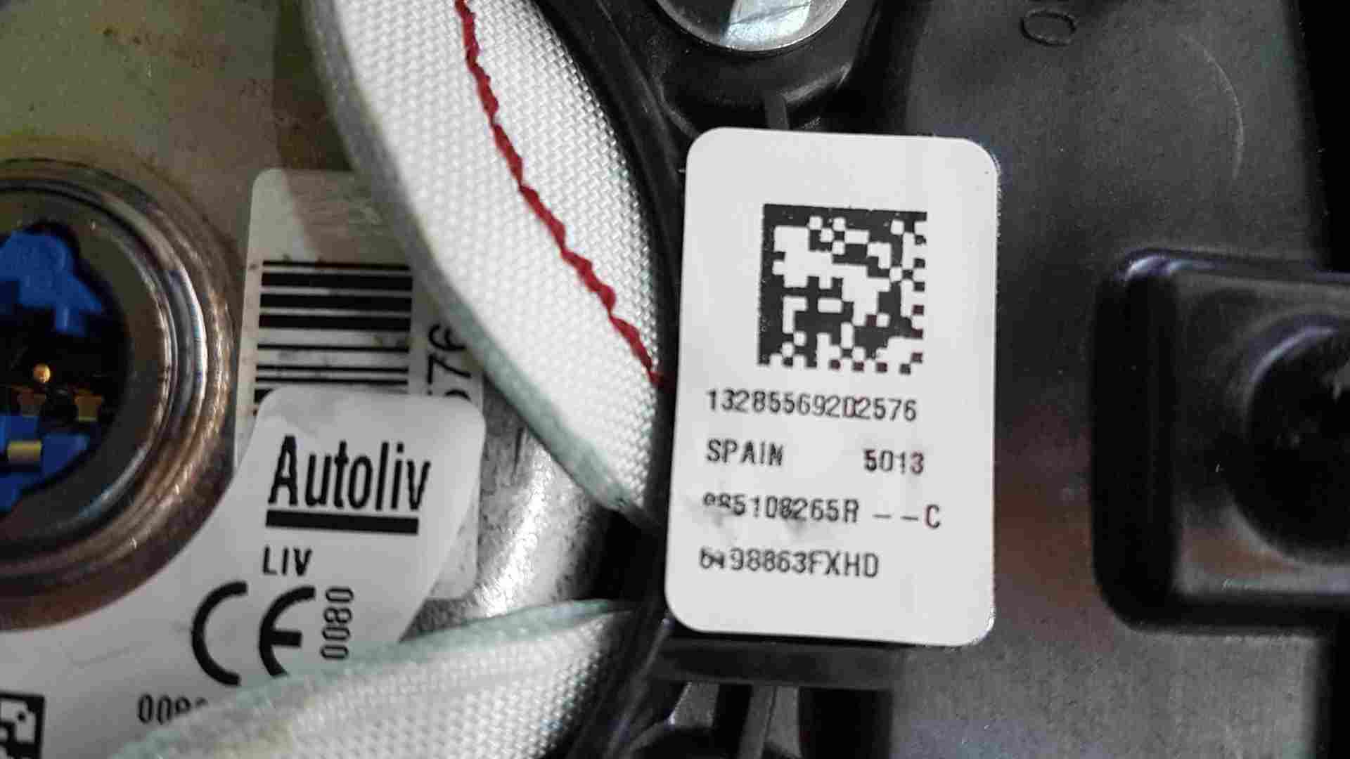 Thumb 5 Renault Captur 2013-2019 Full Dash Dashboard Driver airBAG Belts Module