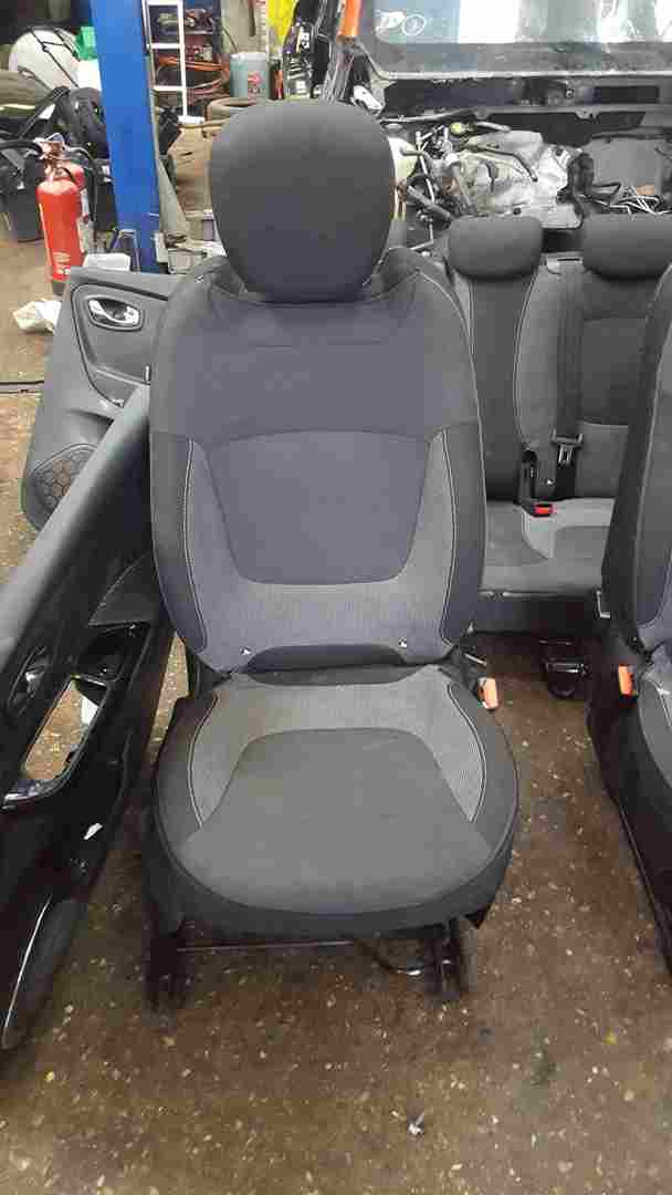 Thumb 6 Renault Captur 2013-2019 Full Interior Set Chairs Cards