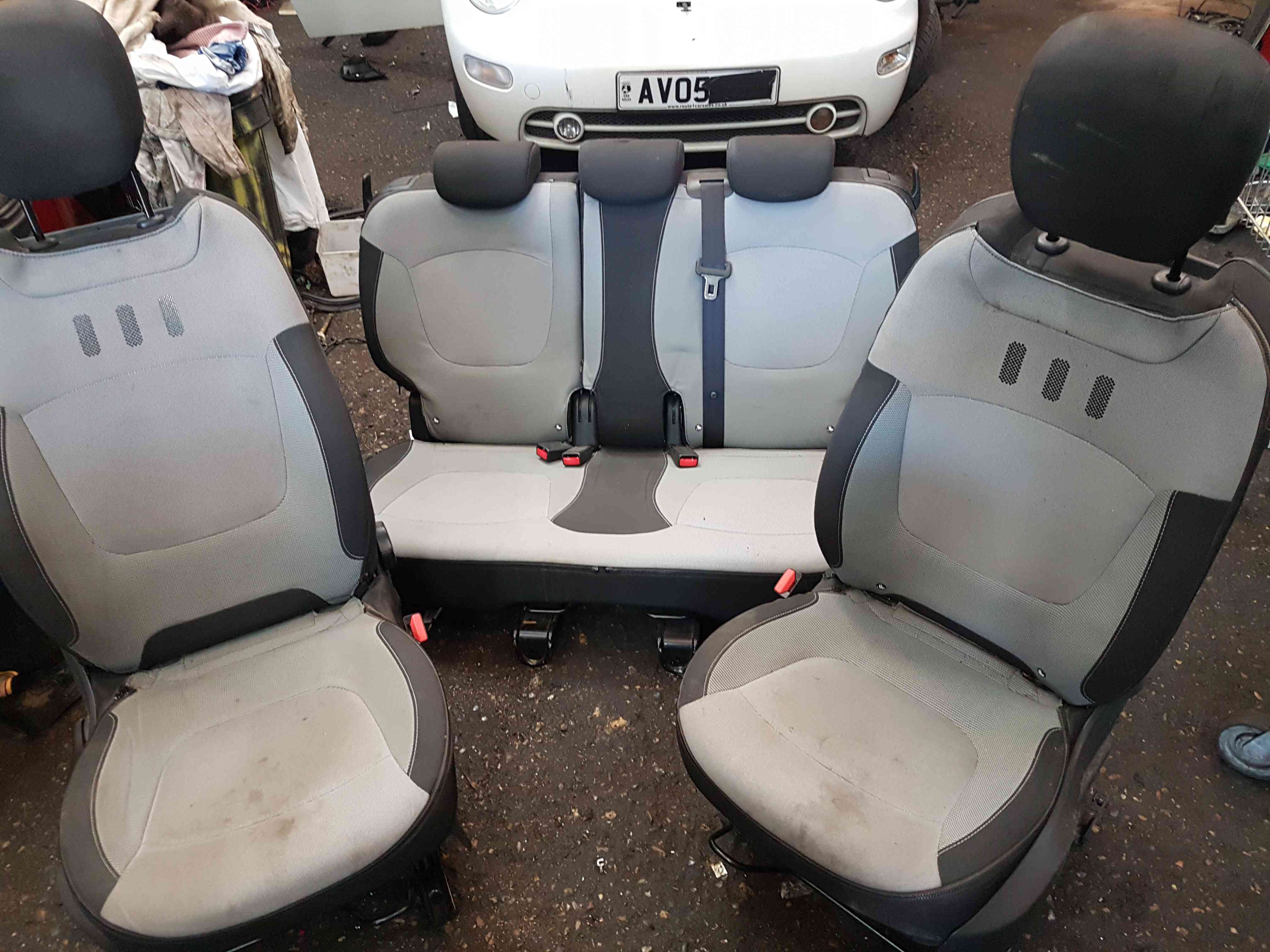 Thumb 2 Renault Captur 2013-2019 Interior SET Chairs Seats Fabric