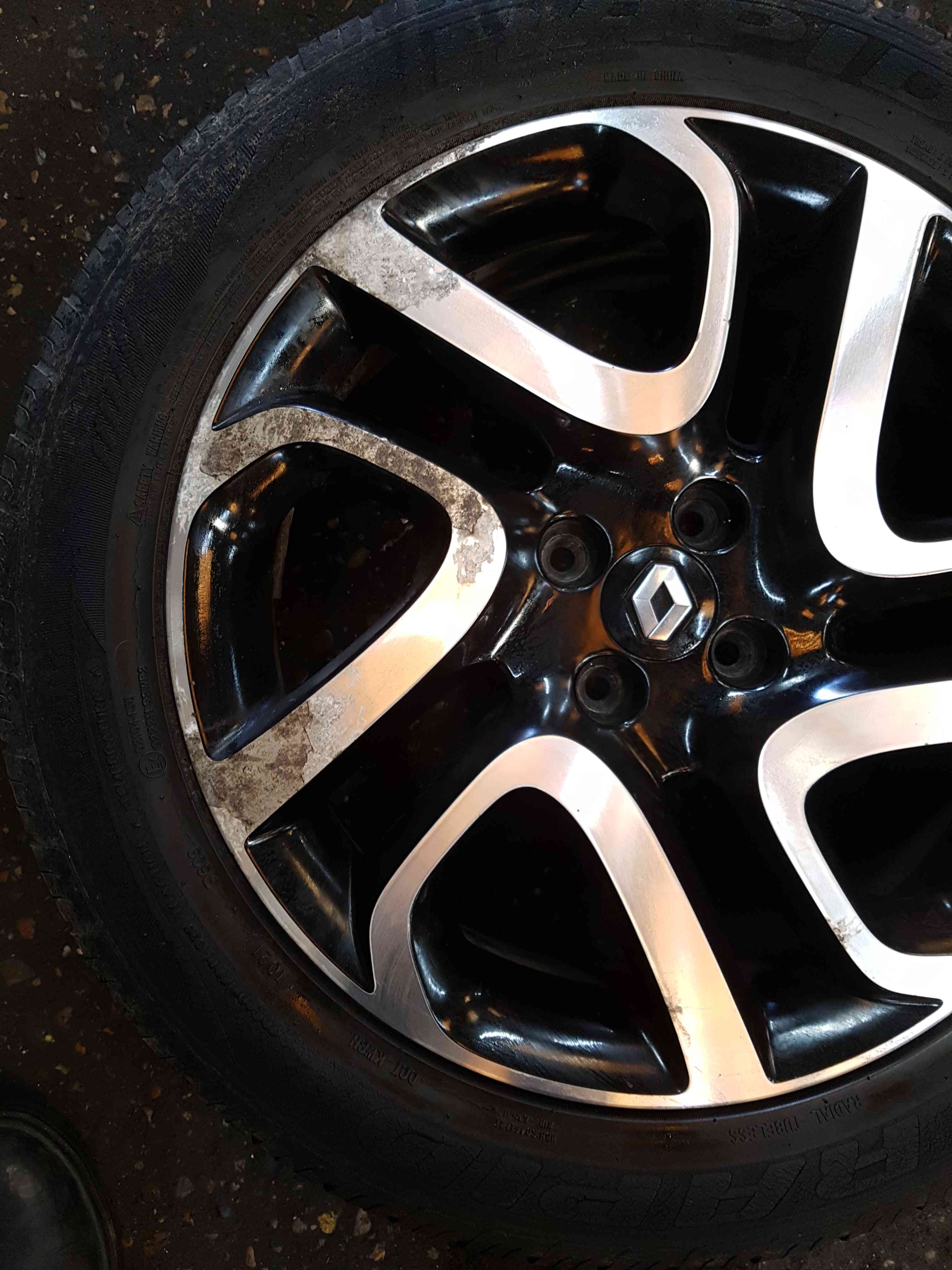 Thumb 4 Renault Captur 2013-2019 Ivory Alloy Wheel 17Inch + Tyre 205 55 17 4M 403005727R