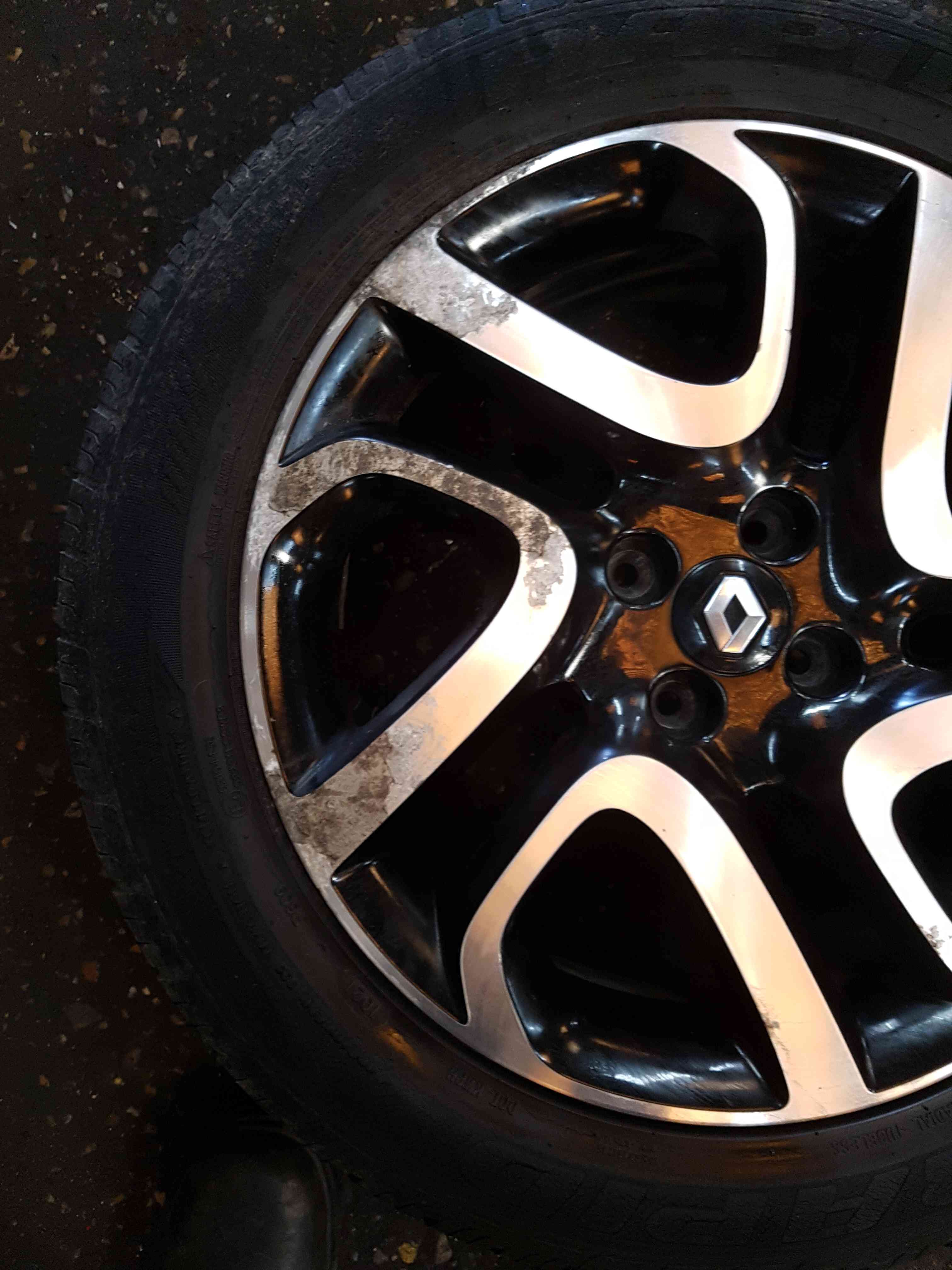 Thumb 7 Renault Captur 2013-2019 Ivory Alloy Wheel 17Inch + Tyre 205 55 17 4M 403005727R