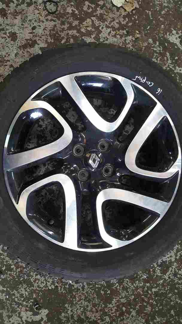 Thumb 2 Renault Captur 2013-2019 Ivory Alloy Wheel 17inch + Tyre 205 55 17 6m 403005727R